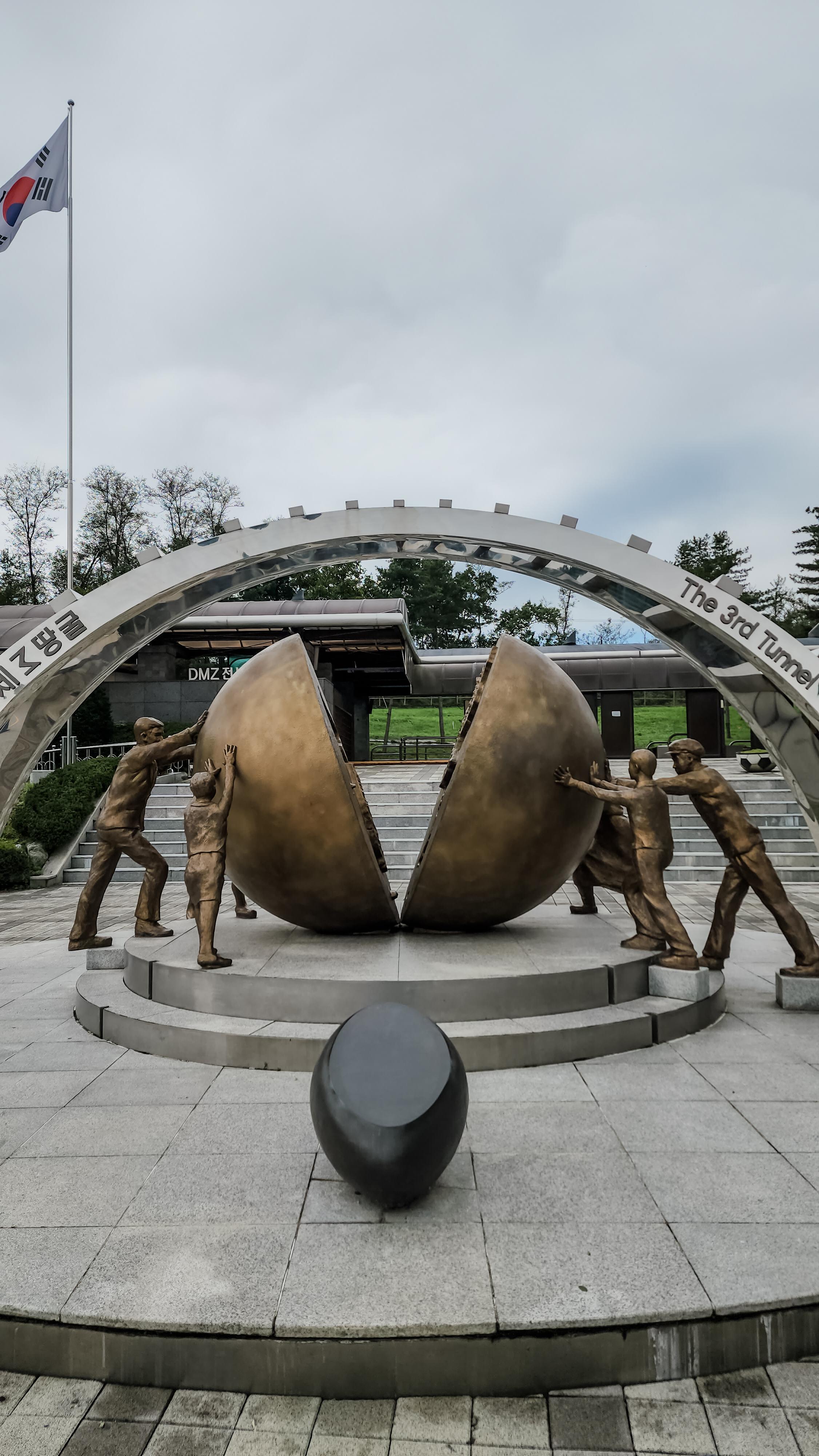Seoul DMZ Tour: JSA Museum, Defector Talk & Scenic Add-Ons