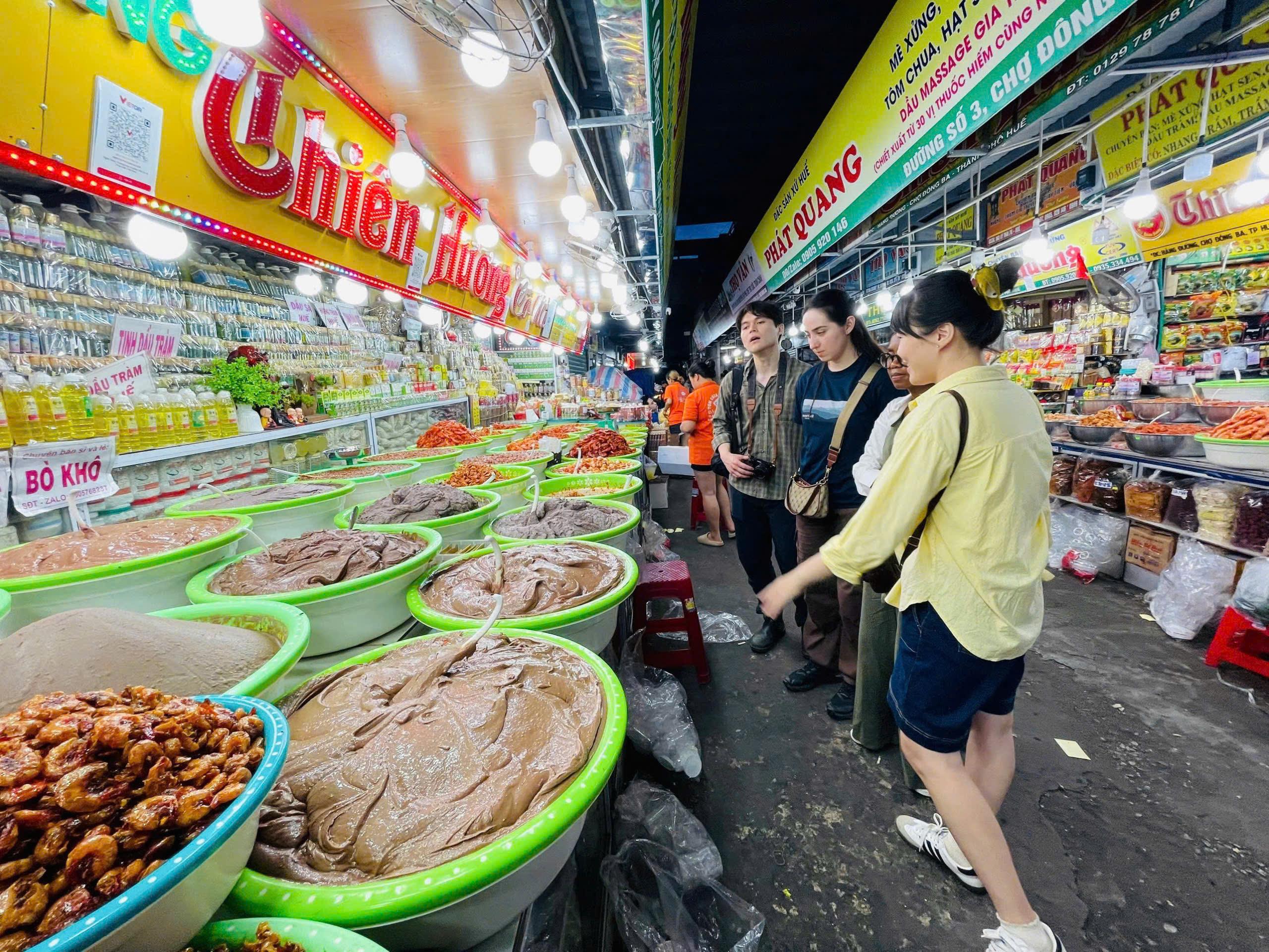 street food tour in Hue — photo 16