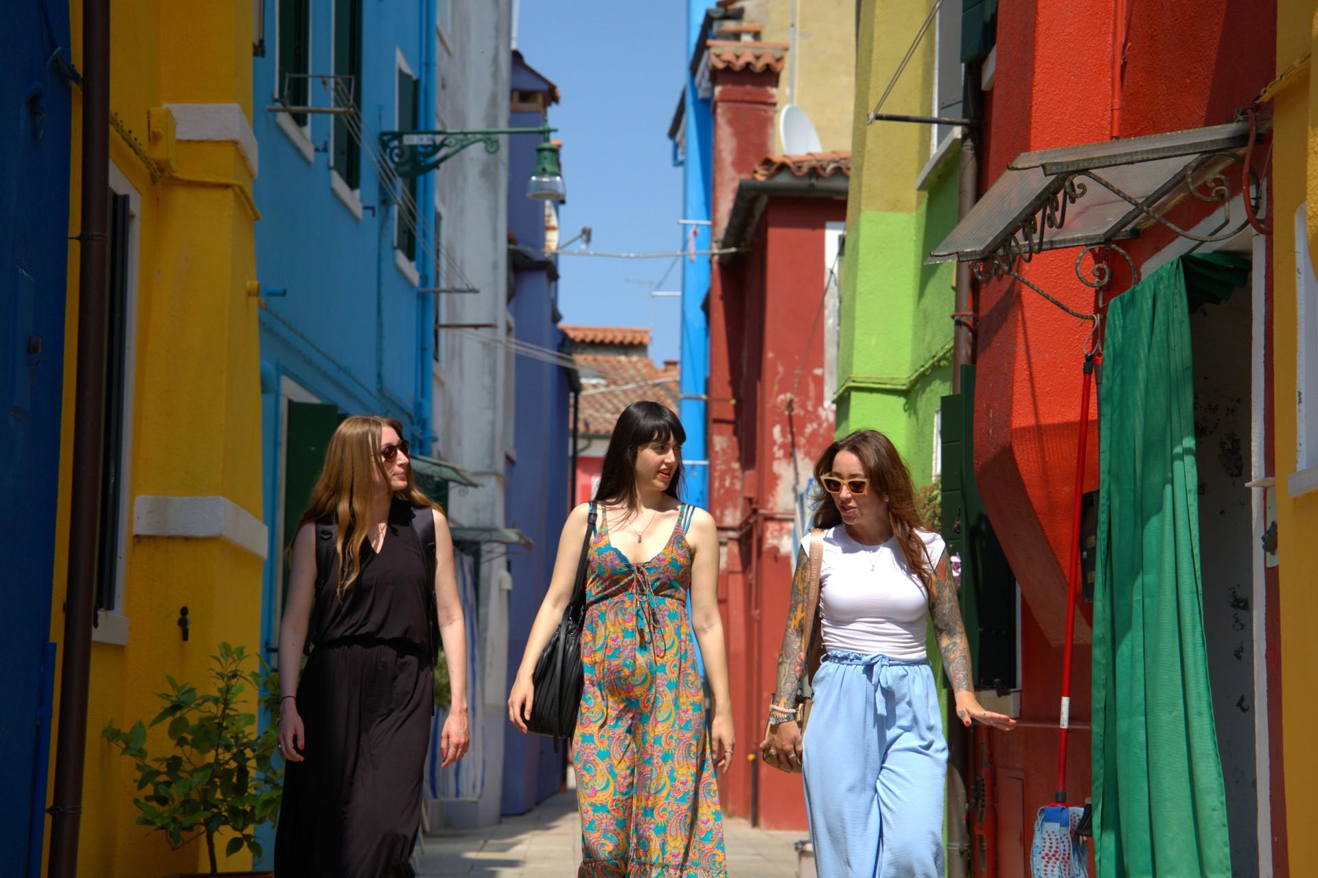 Murano & Burano Premium Boat Tour with Glassblowing