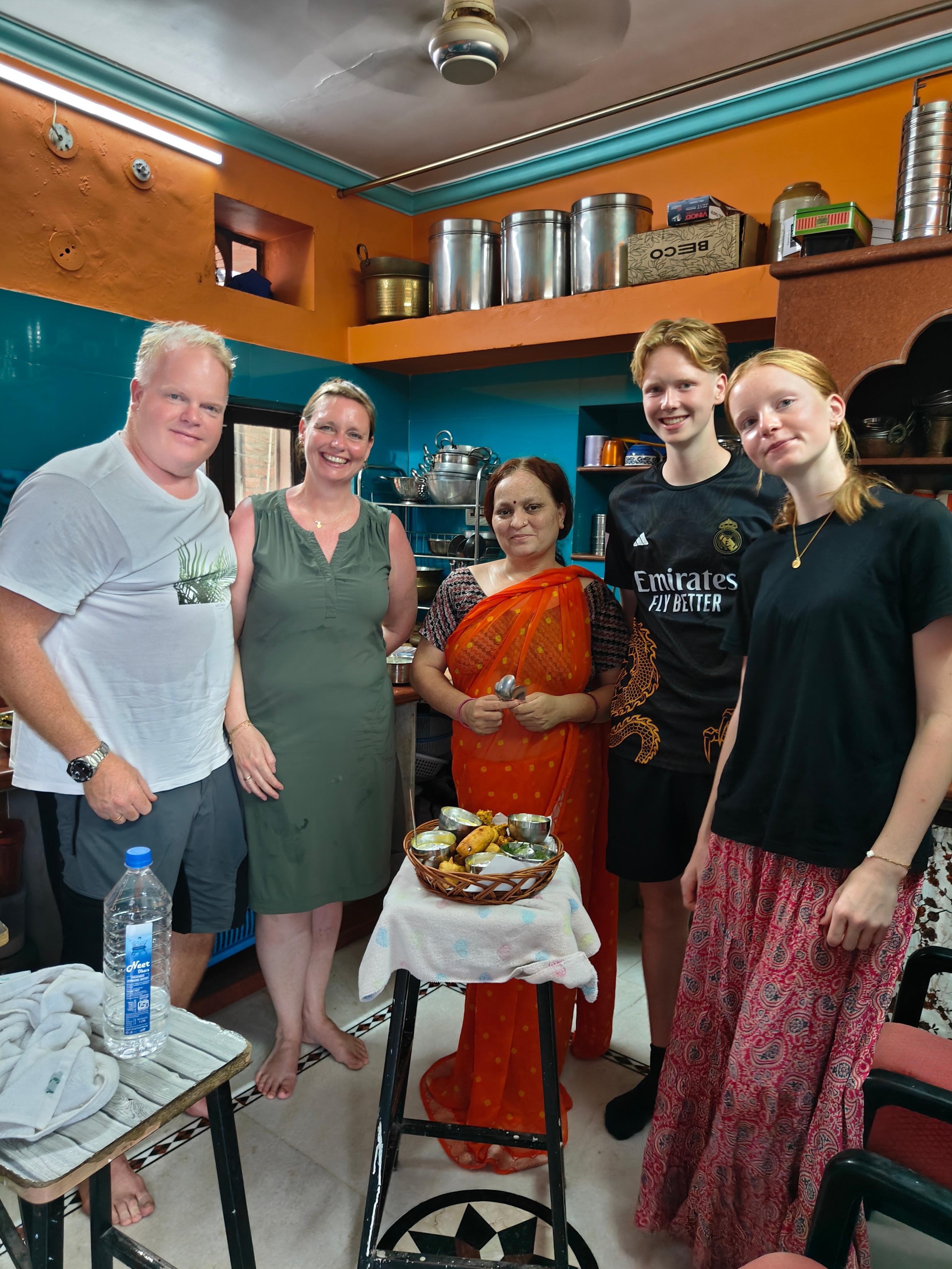 Jodhpur: 11-Dish Rajasthani Cooking Class with Rekha