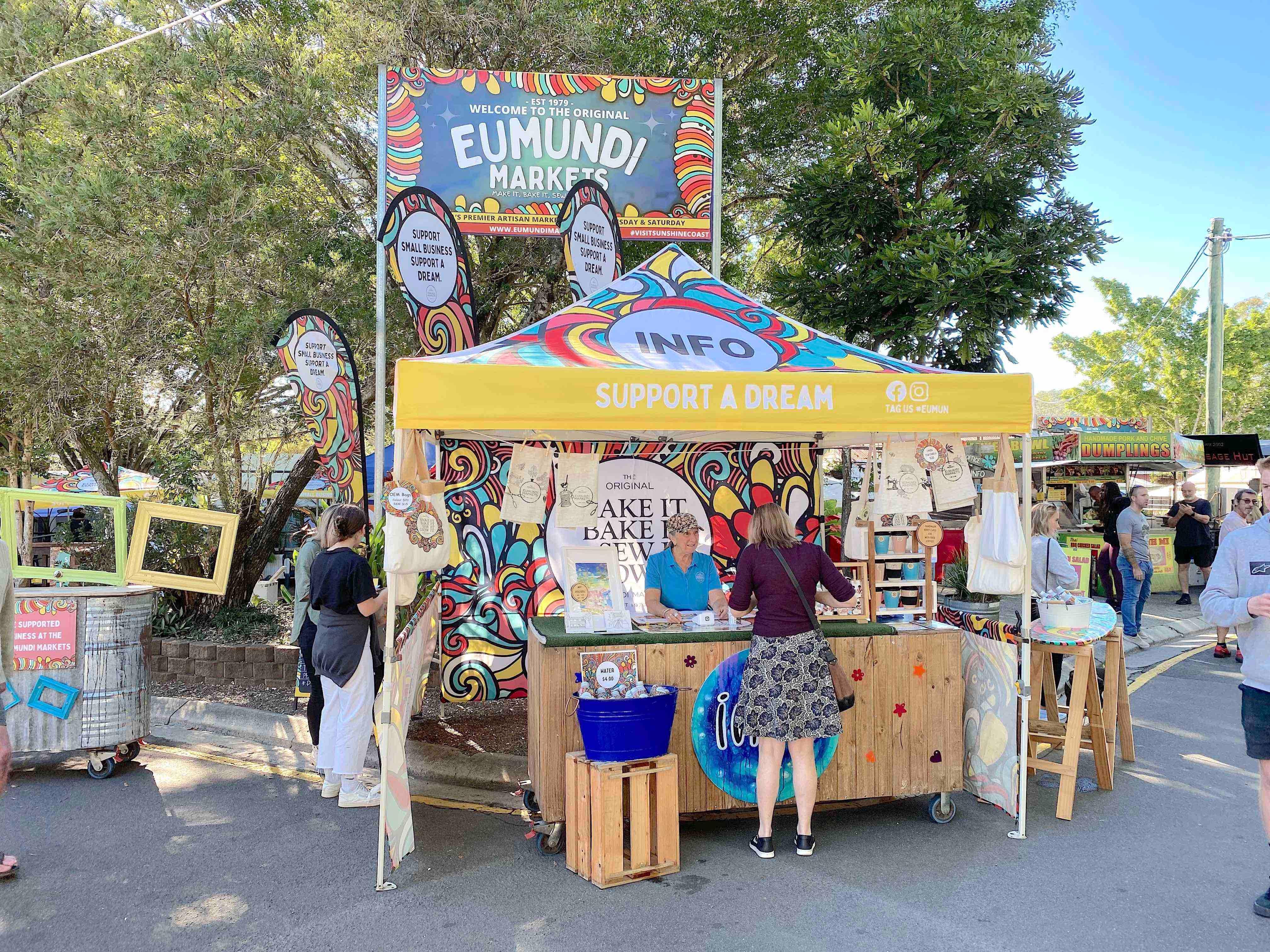 Eumundi Markets & Noosa Everglades Day Tour
