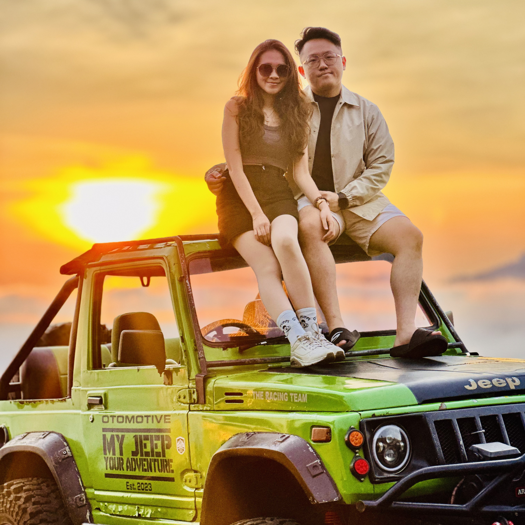 Mount Batur Sunrise Jeep Tour with Black Lava & Buffet Lunch