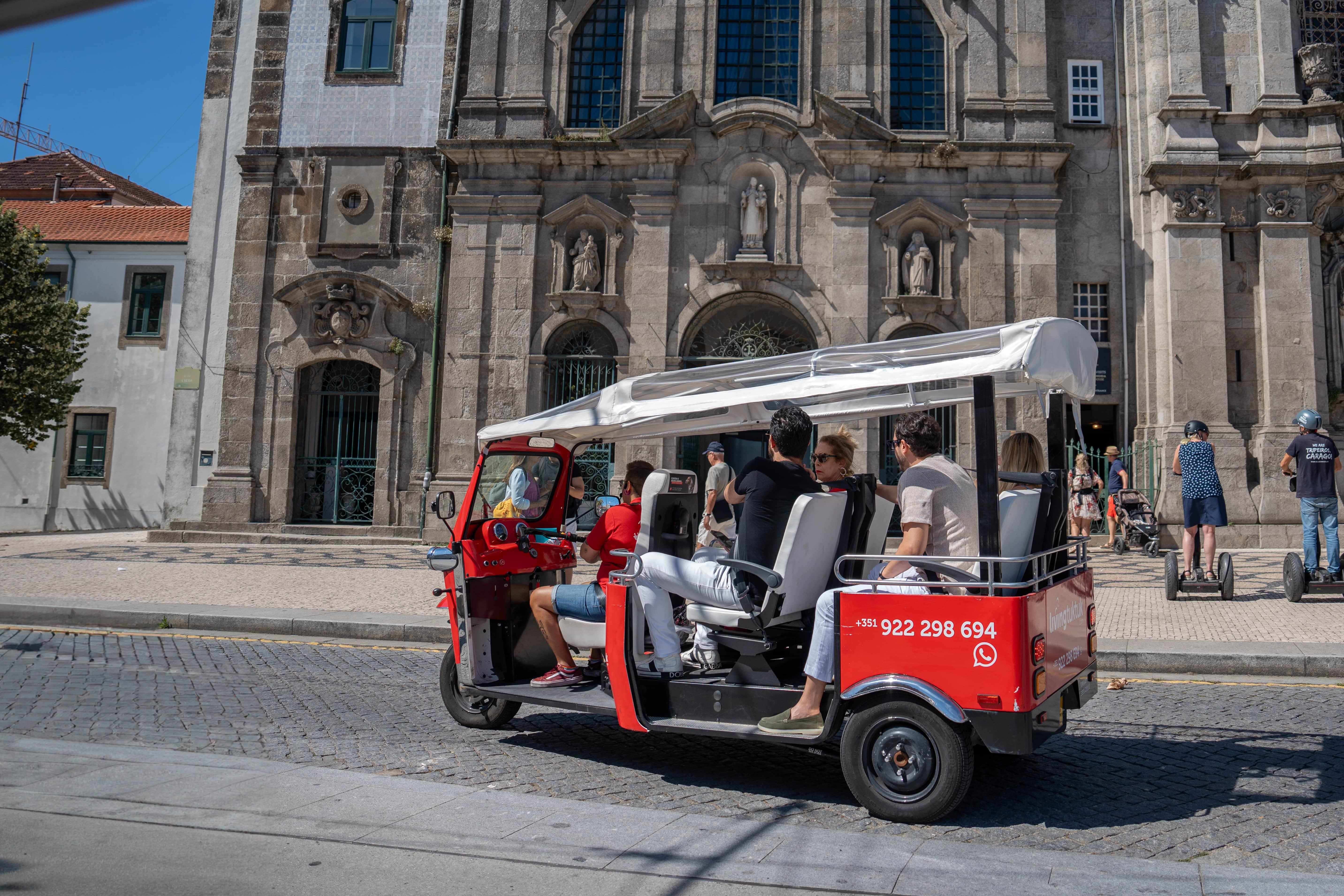 Electric Tuk-Tuk Tour of Porto