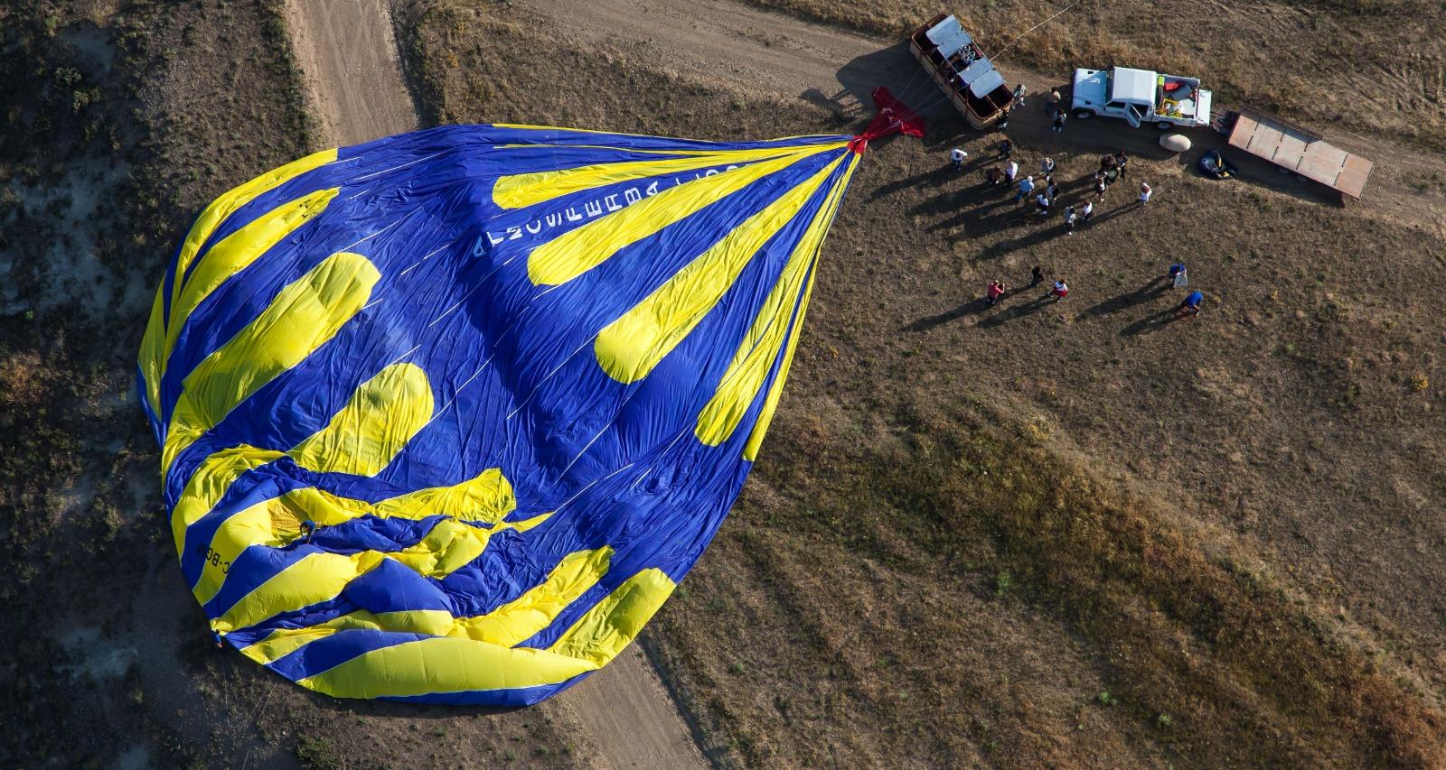 Göremland Sunrise Hot Air Balloon Flight with Hotel Transfers