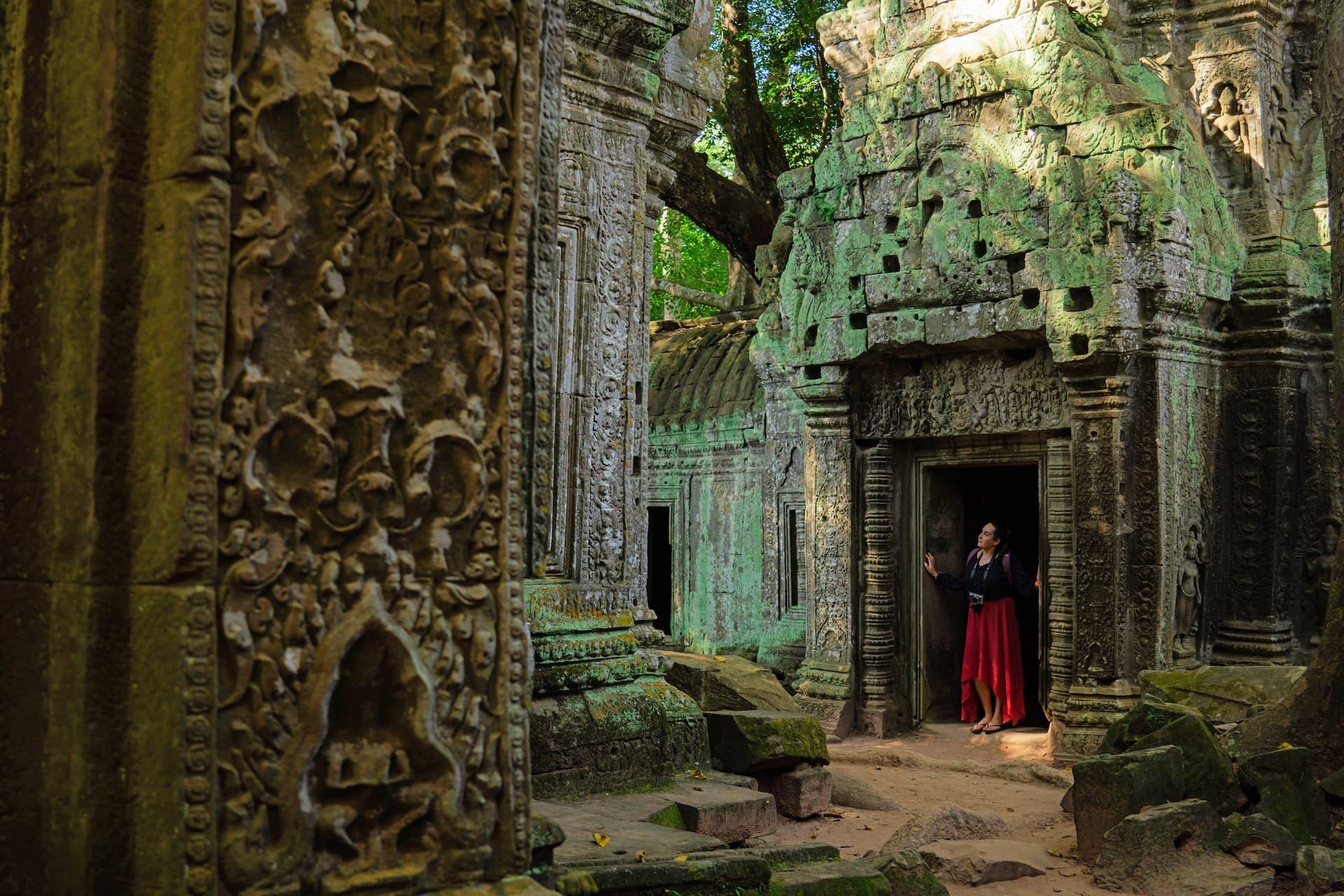 Siem Reap: Full-Day Angkor Temple Cycling Adventure