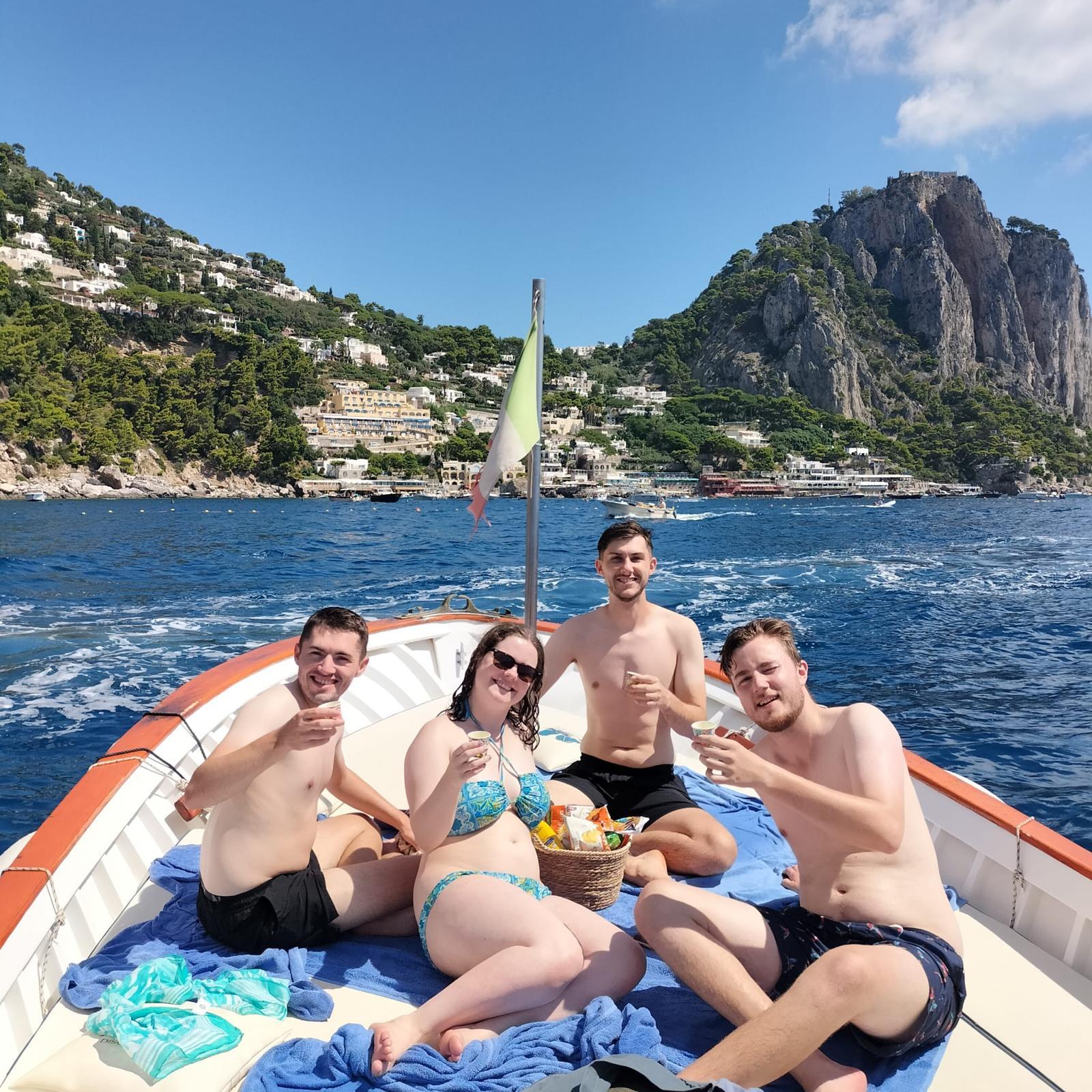 limoncello tour in Capri — photo 2
