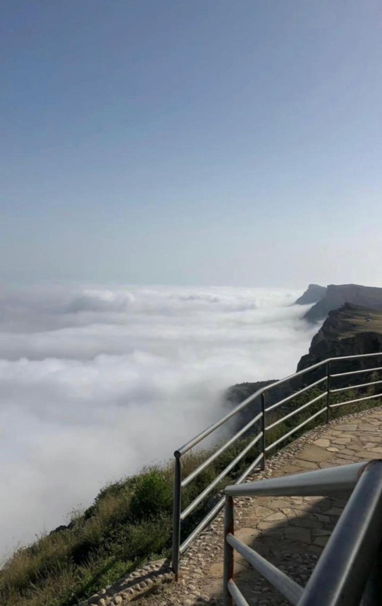 East Salalah Discovery: Wadi Darbat, Sinkholes & Ancient Baobabs