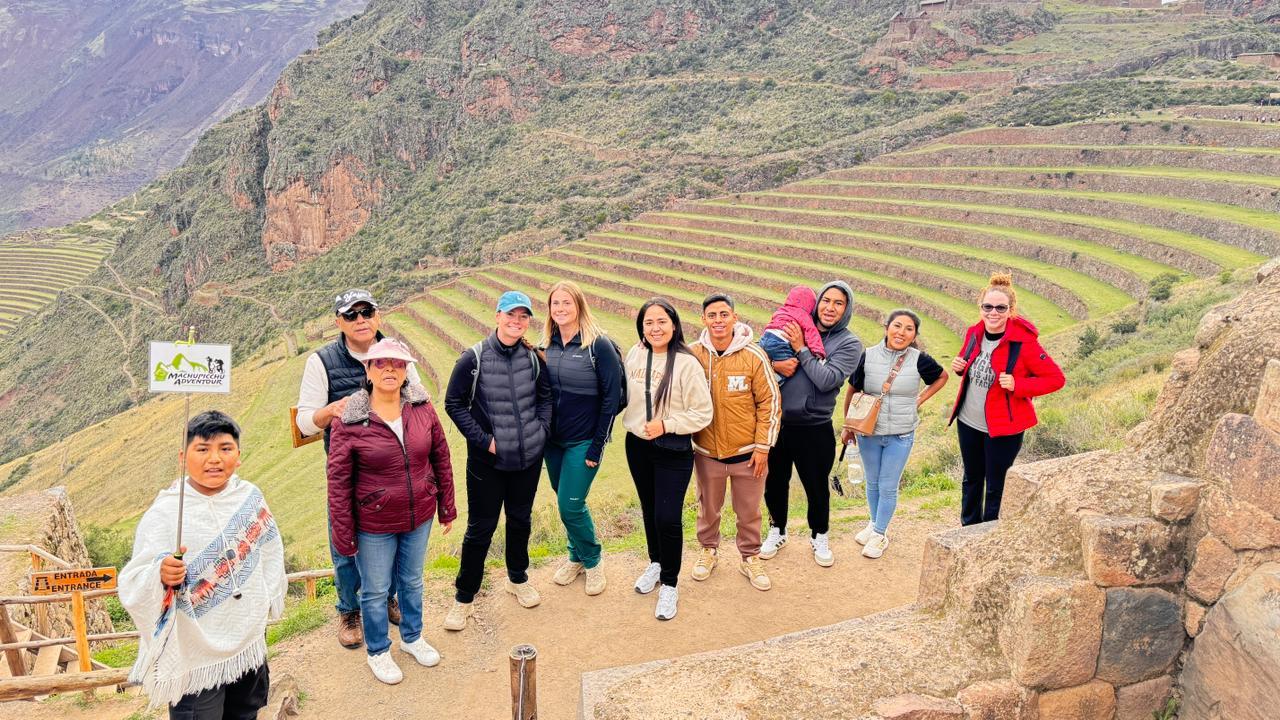 Sacred Valley Full-Day Tour: Inca Ruins, Salt Mines & Local Markets