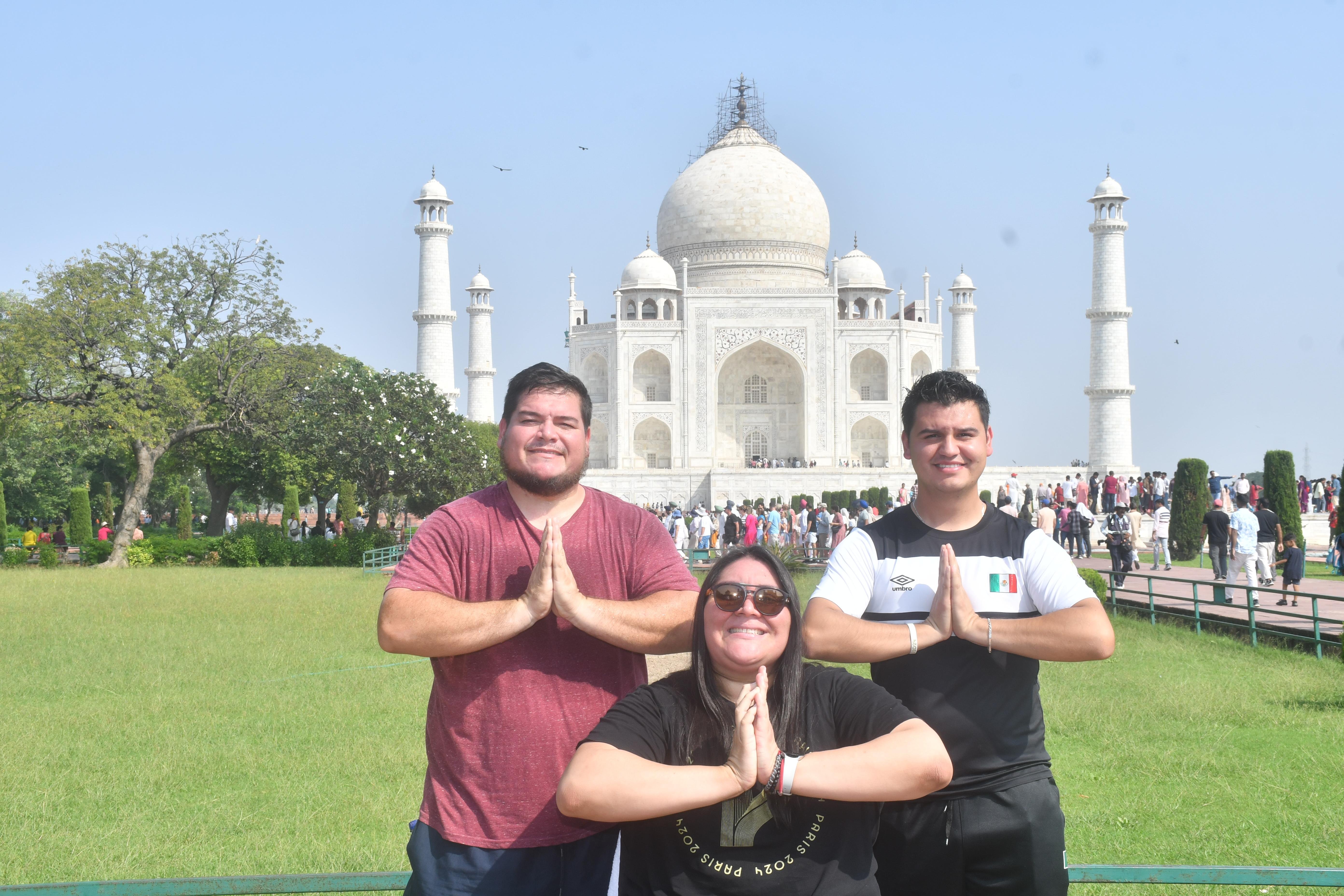 Taj Mahal, Mathura & Vrindavan Full-Day Cultural Expedition