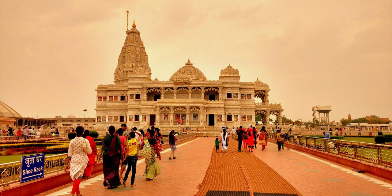 Taj Mahal, Mathura & Vrindavan Full-Day Cultural Expedition