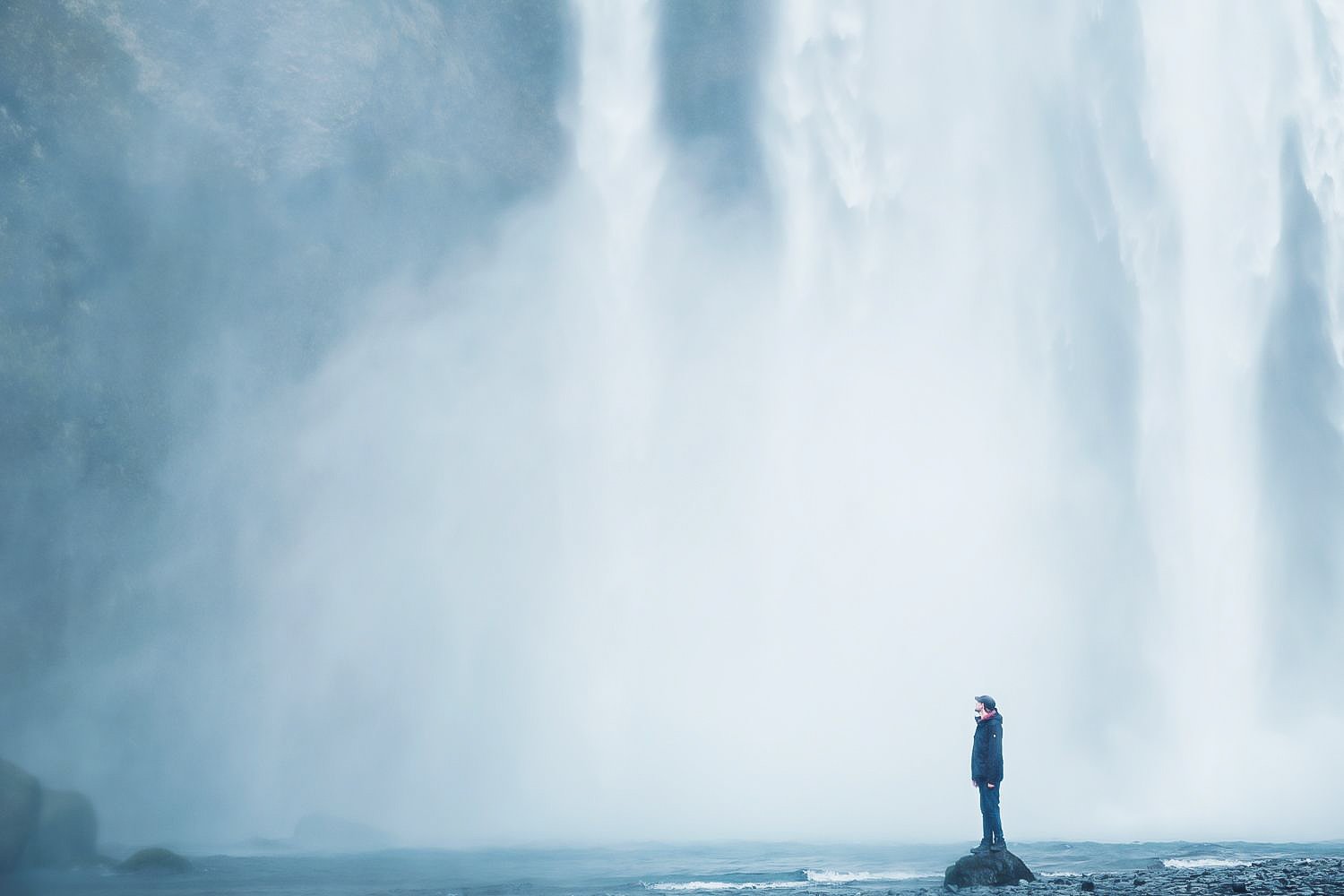 Reykjavik South Coast tour — Iceland waterfalls, black sand beach and glacier — image 7