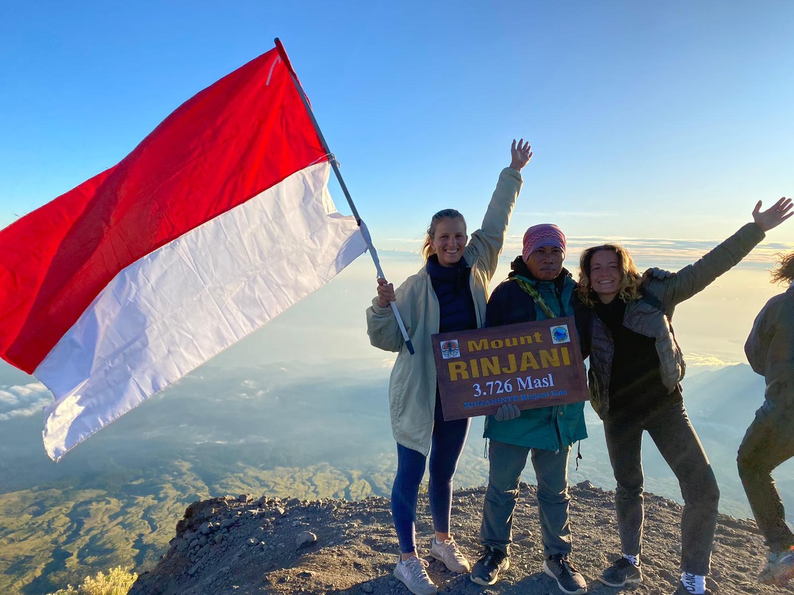 Mount Rinjani Summit Trek – 2 Days with Camping & Meals
