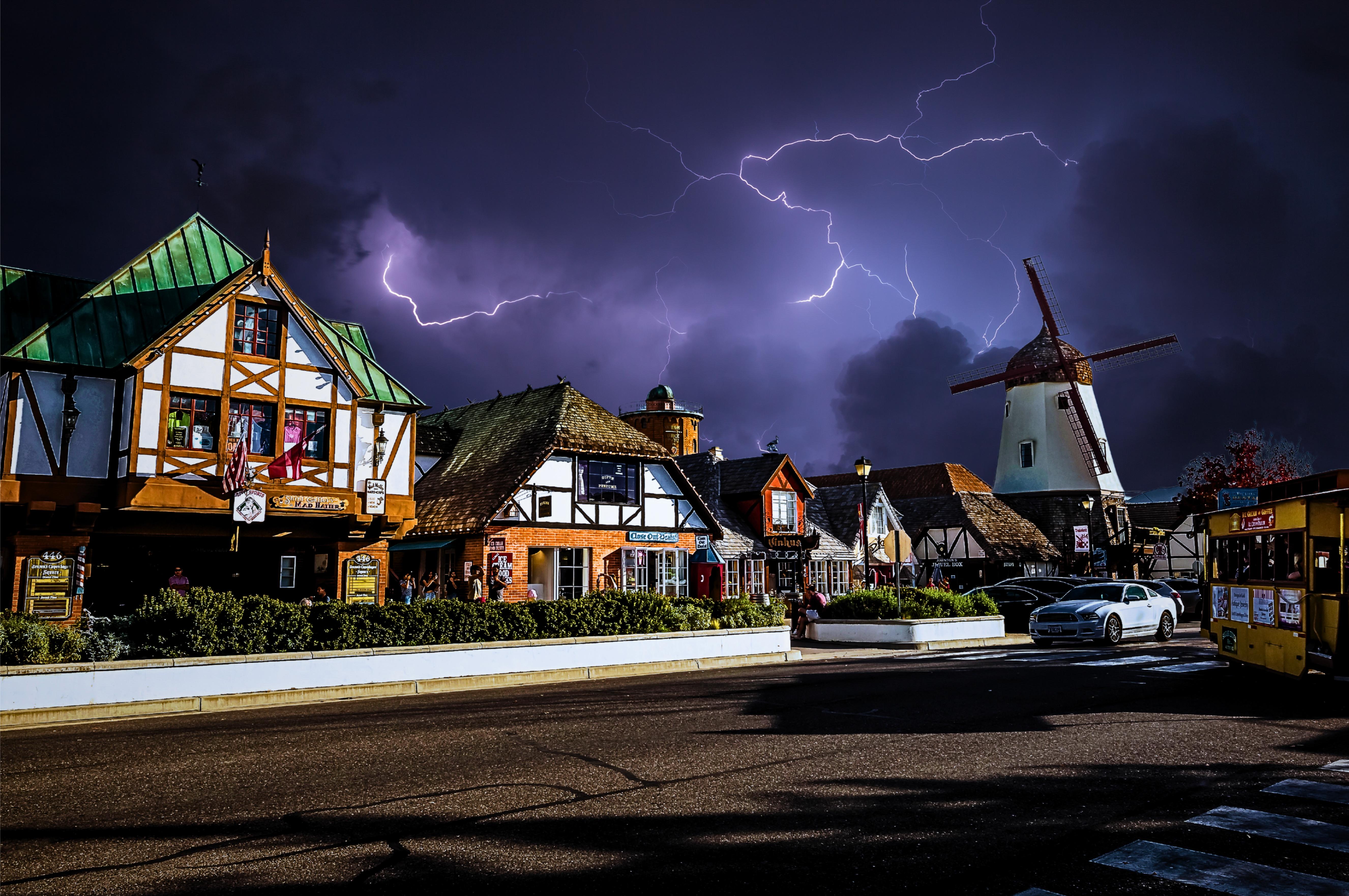 Sinister Solvang Ghost Tours
