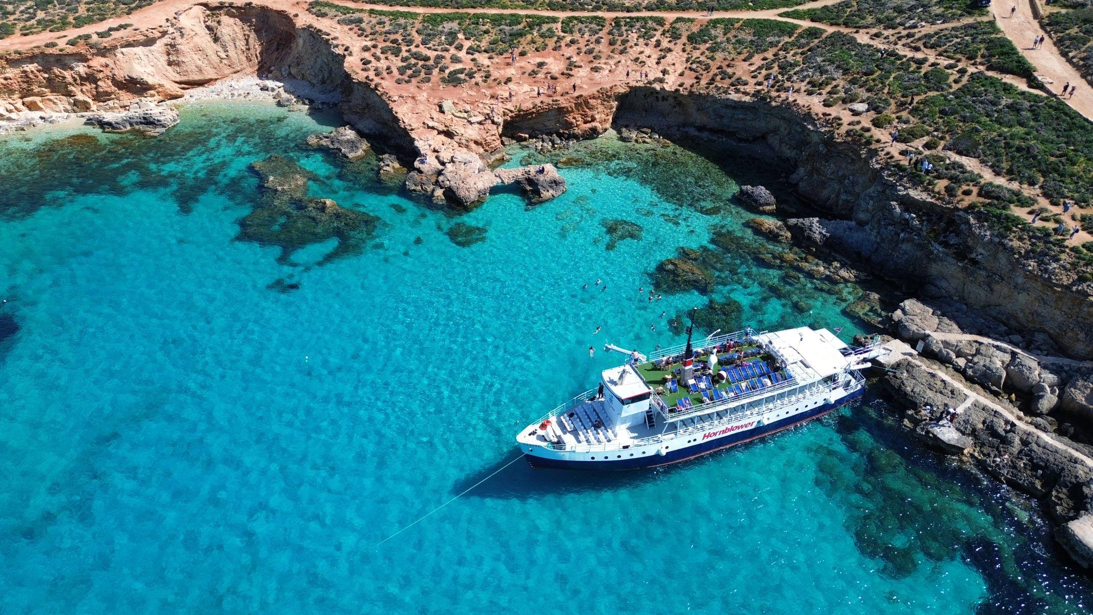 Full-Day Comino Blue Lagoon, Gozo, and Sea Caves Boat Cruise