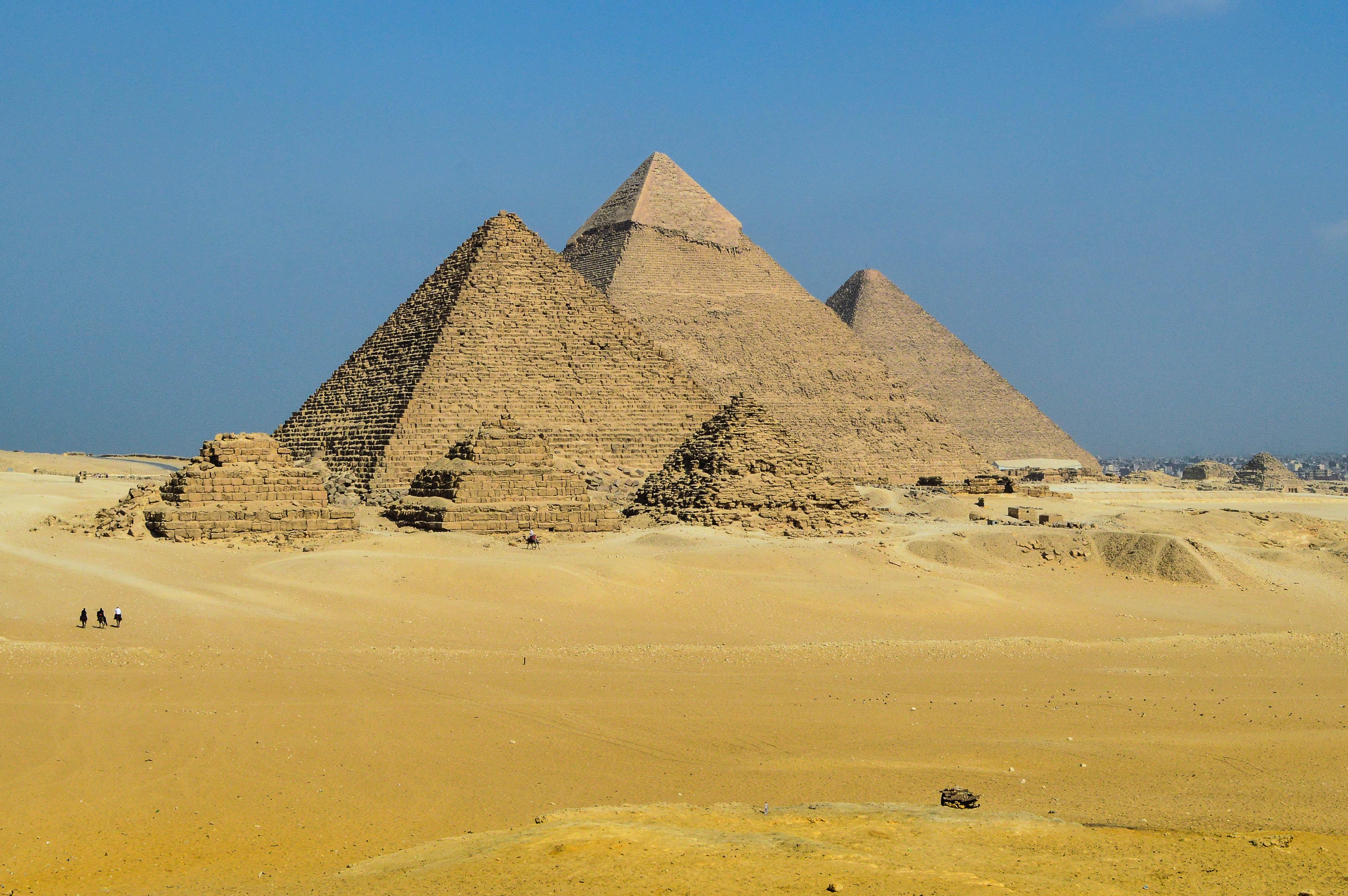 Cairo Pyramids Day Trip from Sharm El Sheikh by Plane
