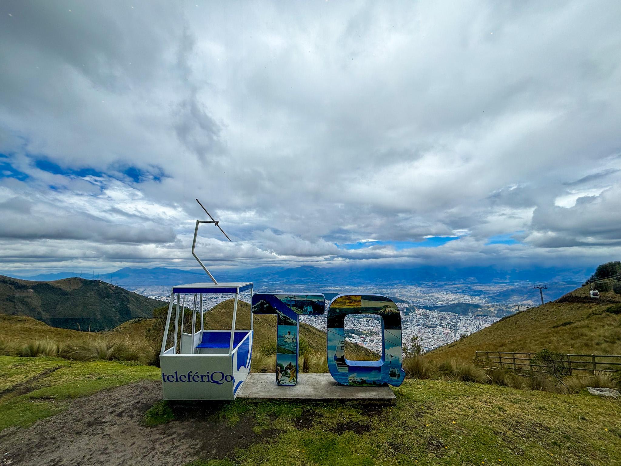 Quito Full-Day Tour: Equator Line, Cable Car & Colonial Highlights