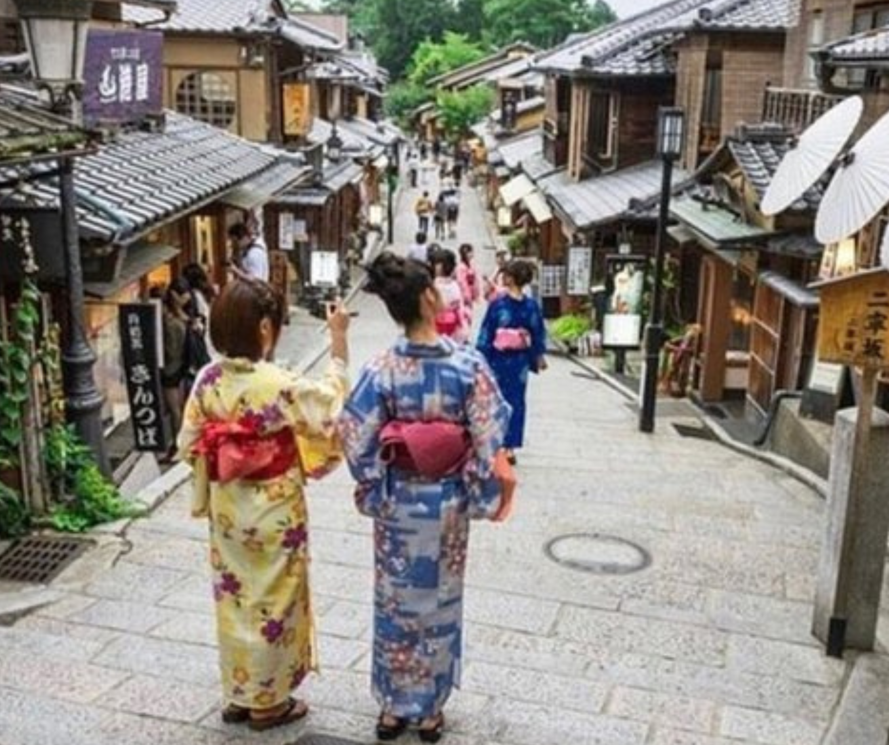Kyoto Private Full-Day Tour with Luxury Vehicle & Expert Guide