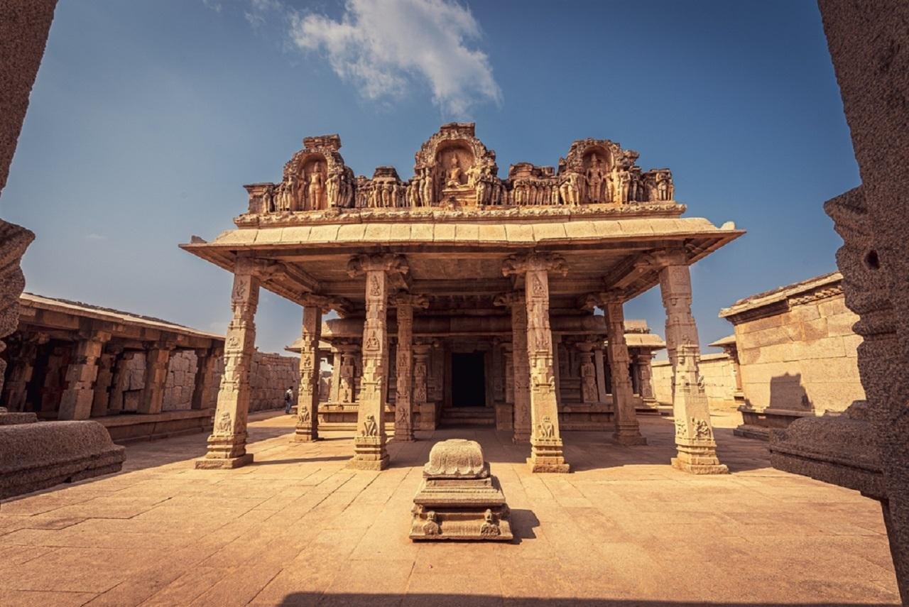 Hampi Hidden Stories Walking Tour