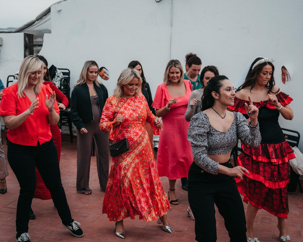 Barcelona: Rooftop Salsa Class with Bottomless Sangria