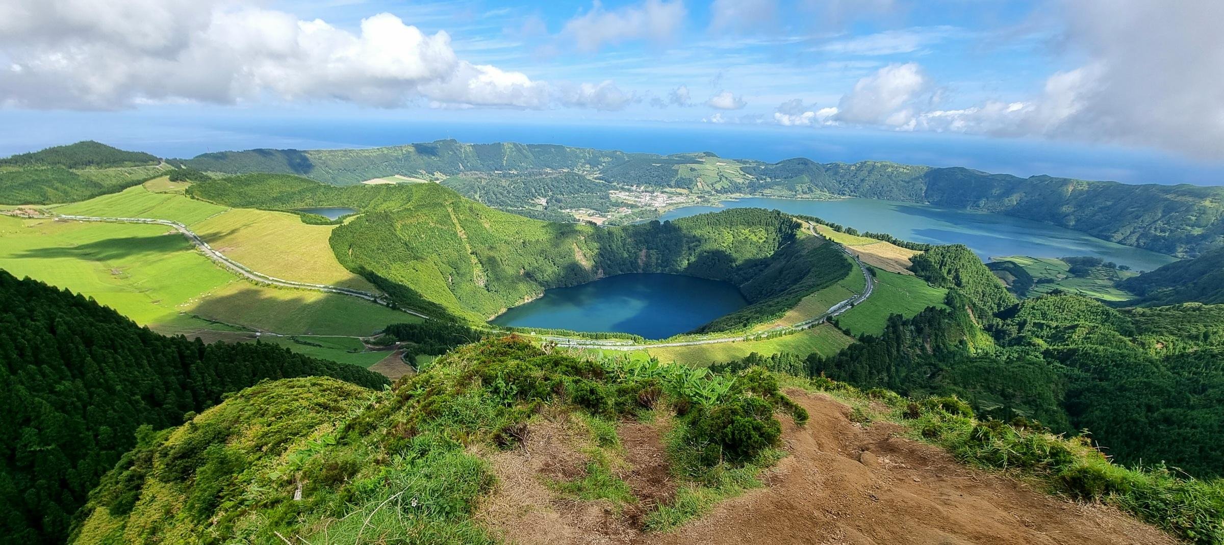 Small volcanic lake below a high São Miguel viewpoint