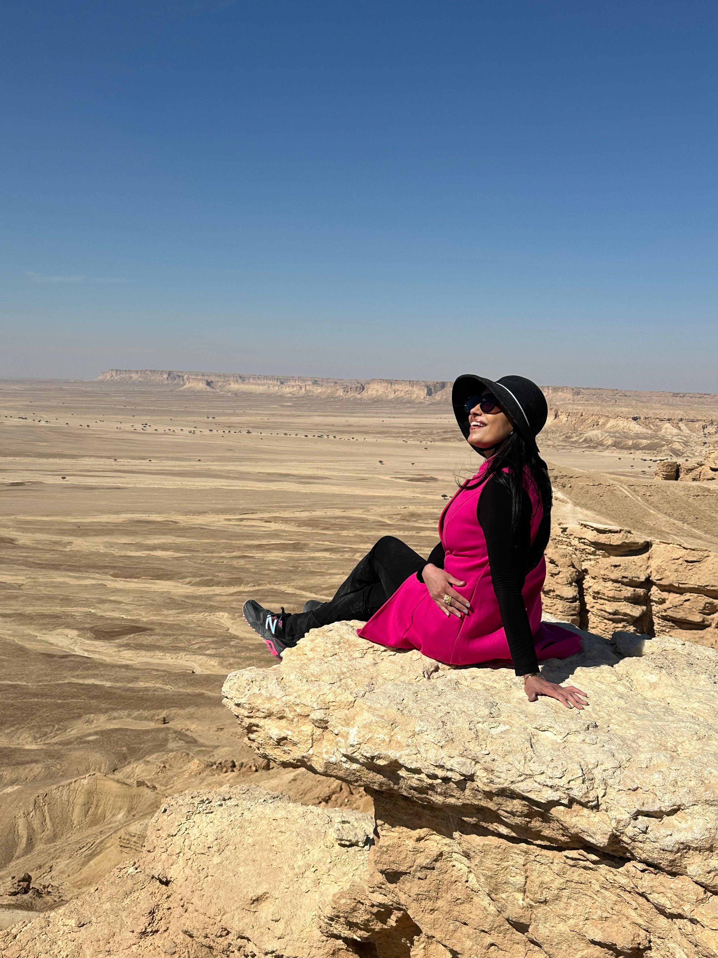 Private Edge of the World Expedition from Riyadh