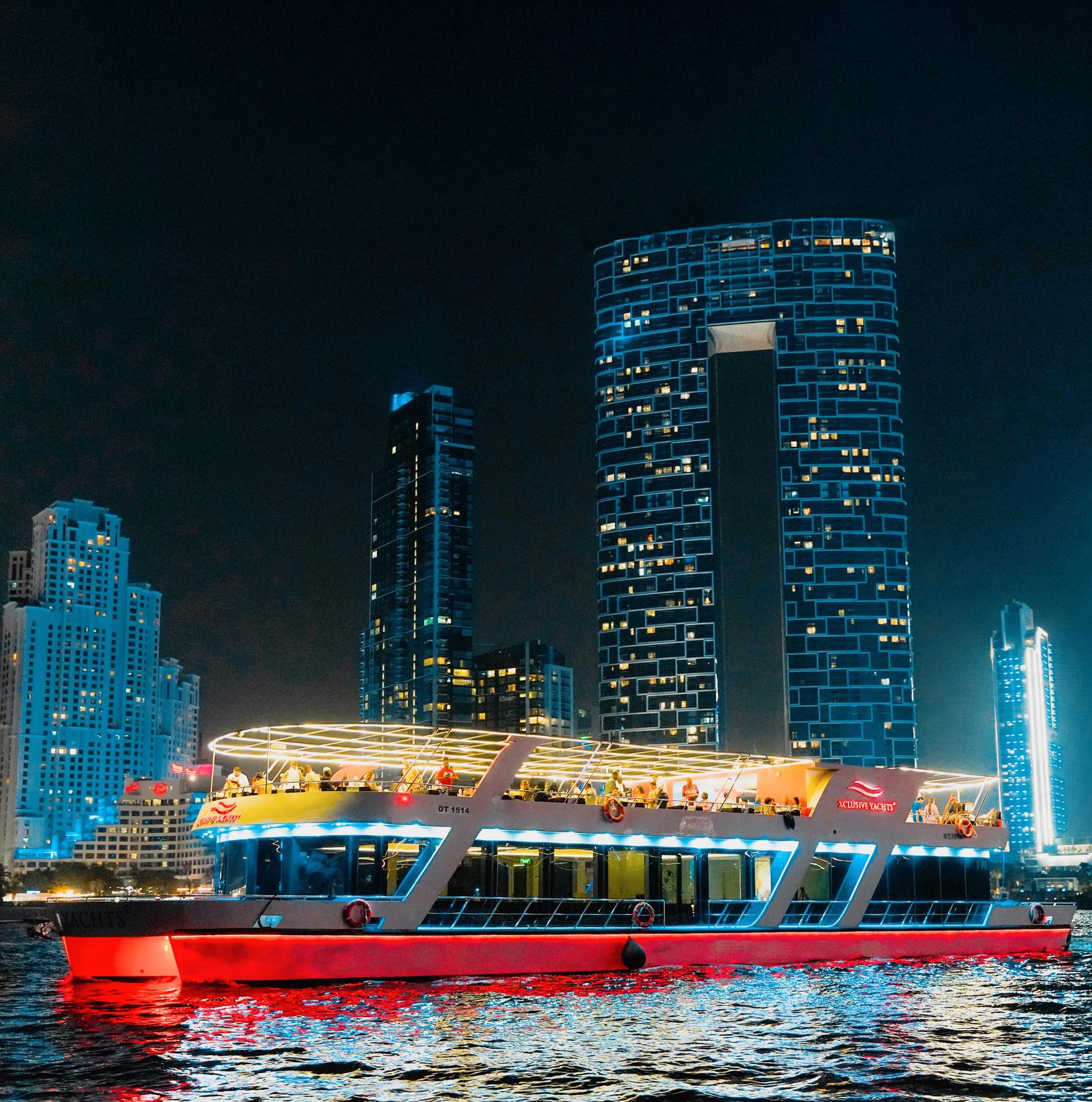 Dubai Marina Sunset & Dinner Cruise with Live Music & Open Bar
