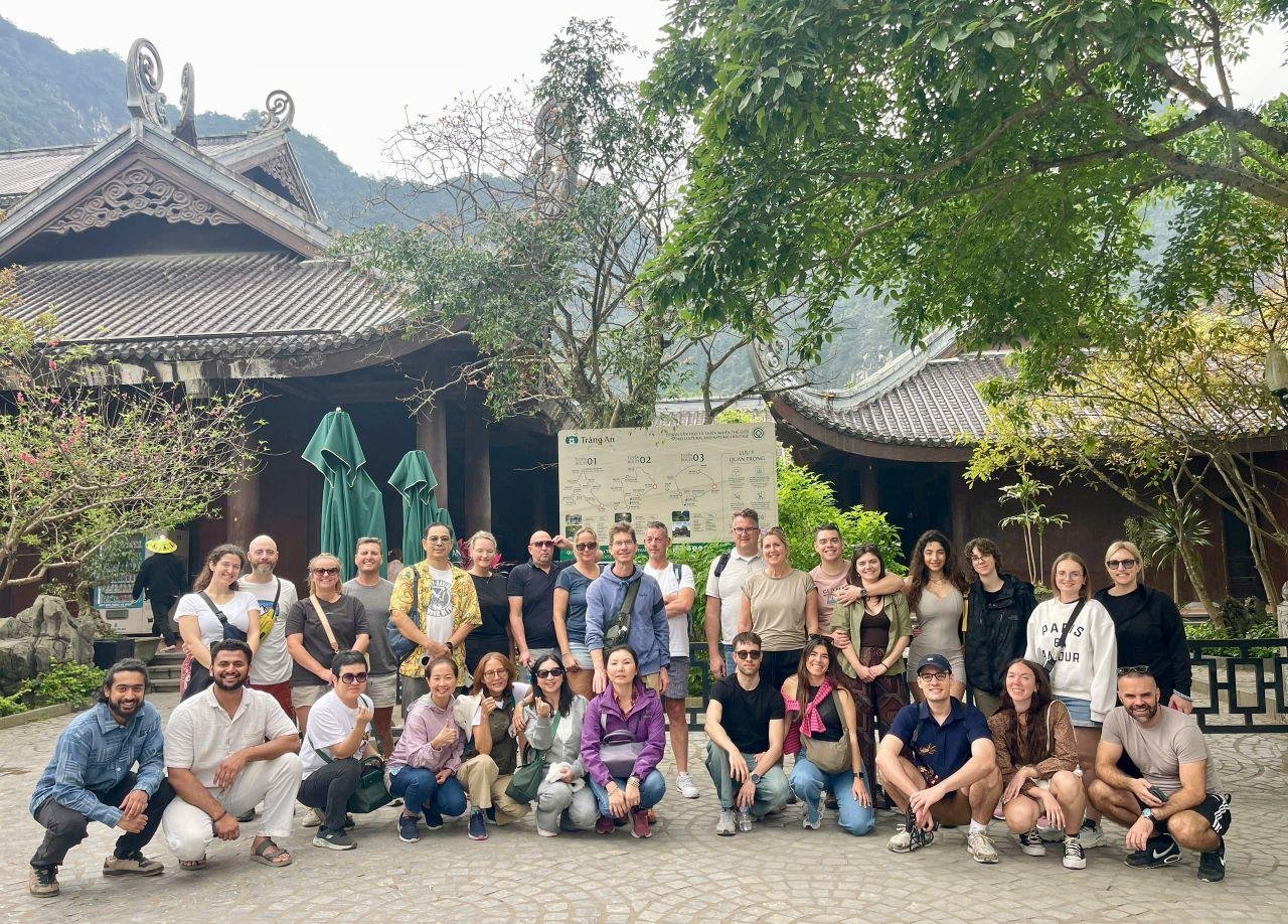 Hanoi to Ninh Binh: Hoa Lu, Trang An & Mua Cave Day Tour