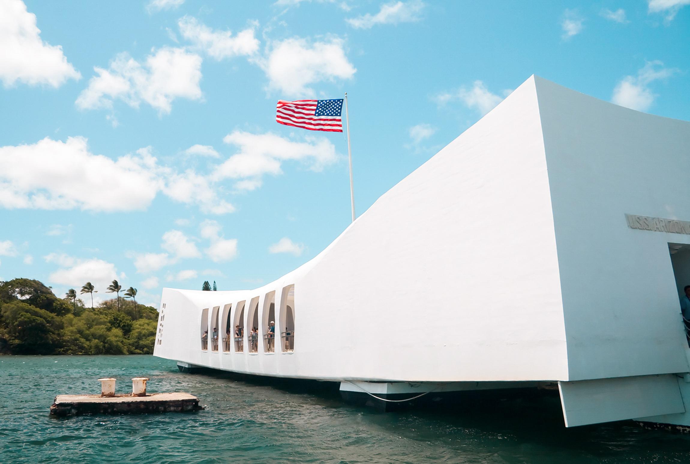 Pearl Harbor & Honolulu Historic Landmarks Tour