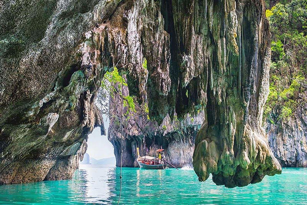 Khao Lak: Premium James Bond Island Sunset & Canoe Tour