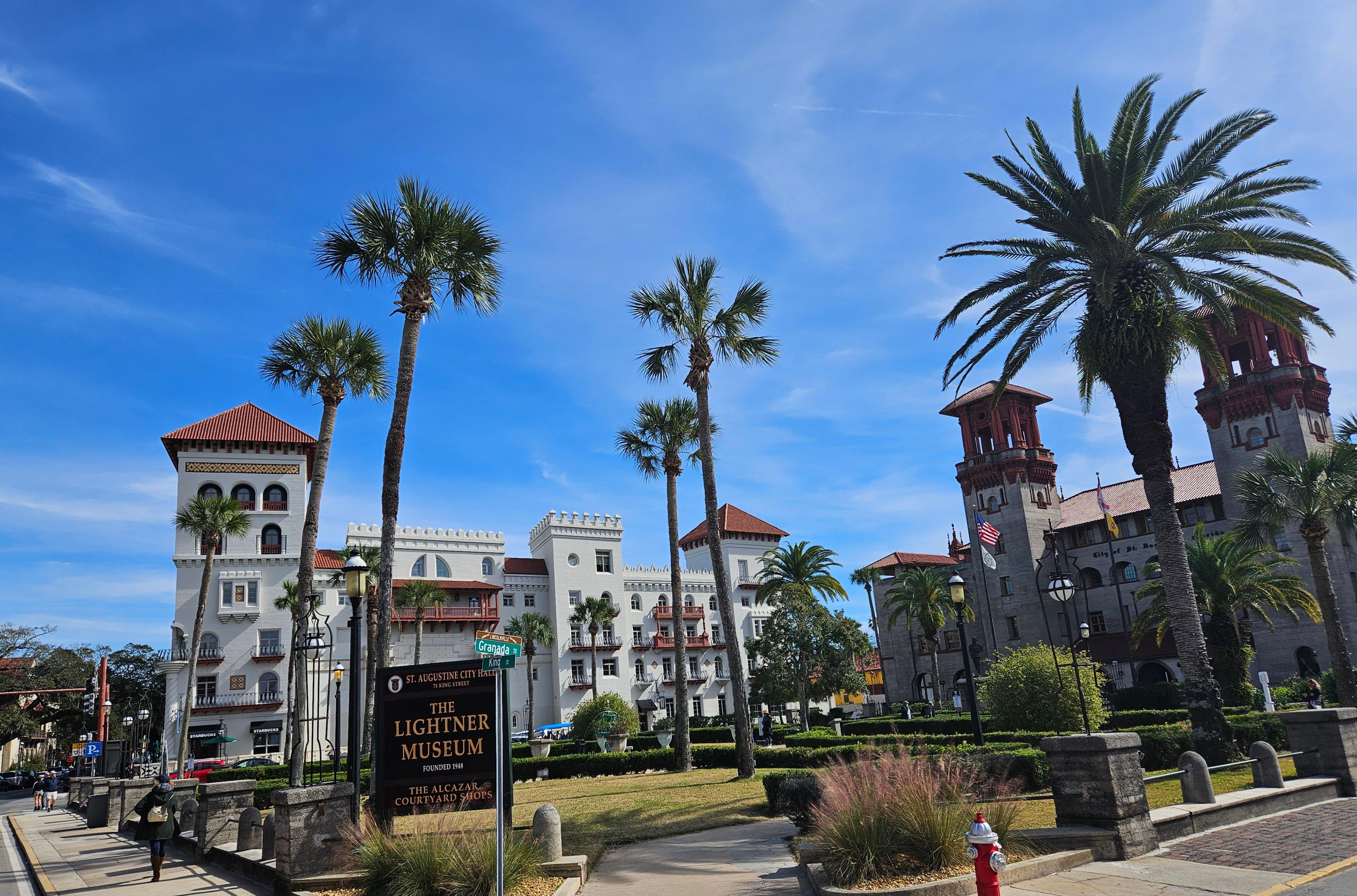 St Augustine hop-on hop-off trolley tour — historic district sightseeing, photo 16
