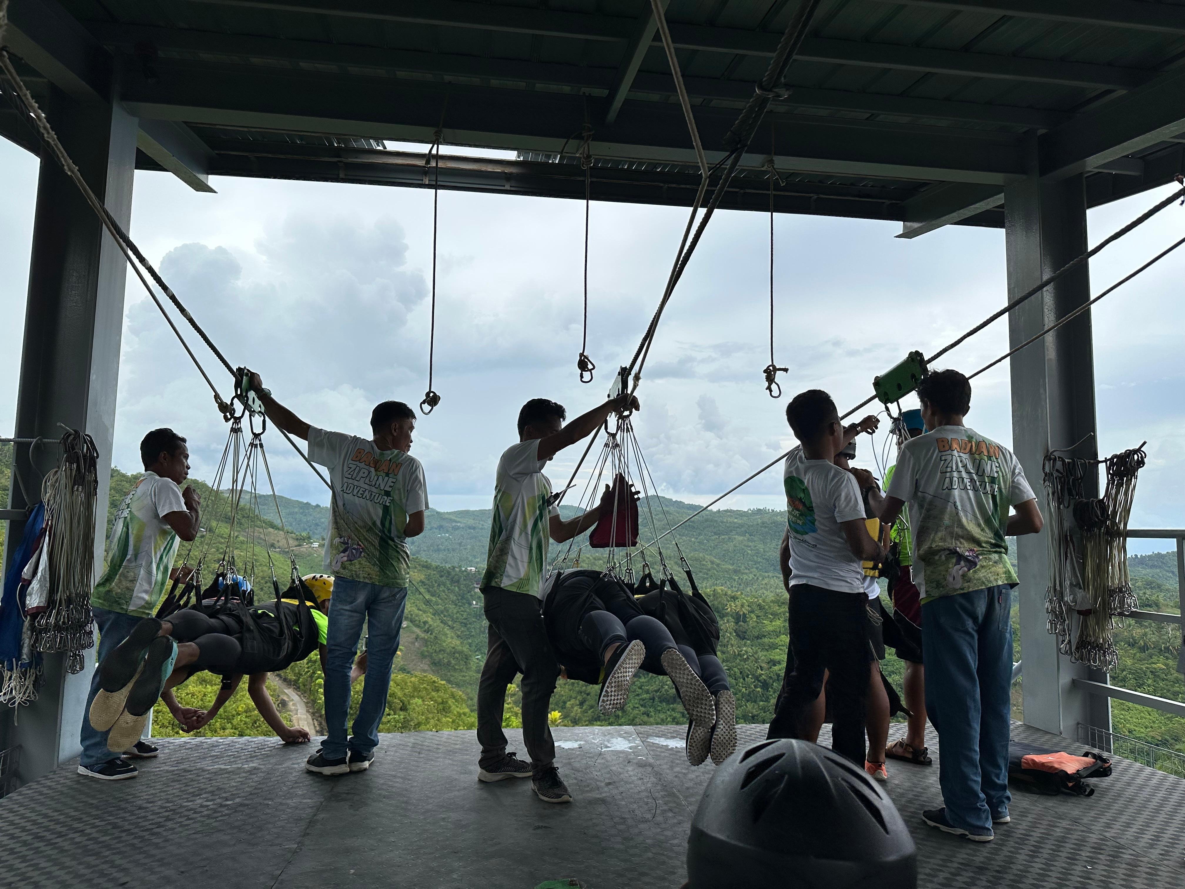 Kawasan Canyoneering & Zipline Adventure in Cebu
