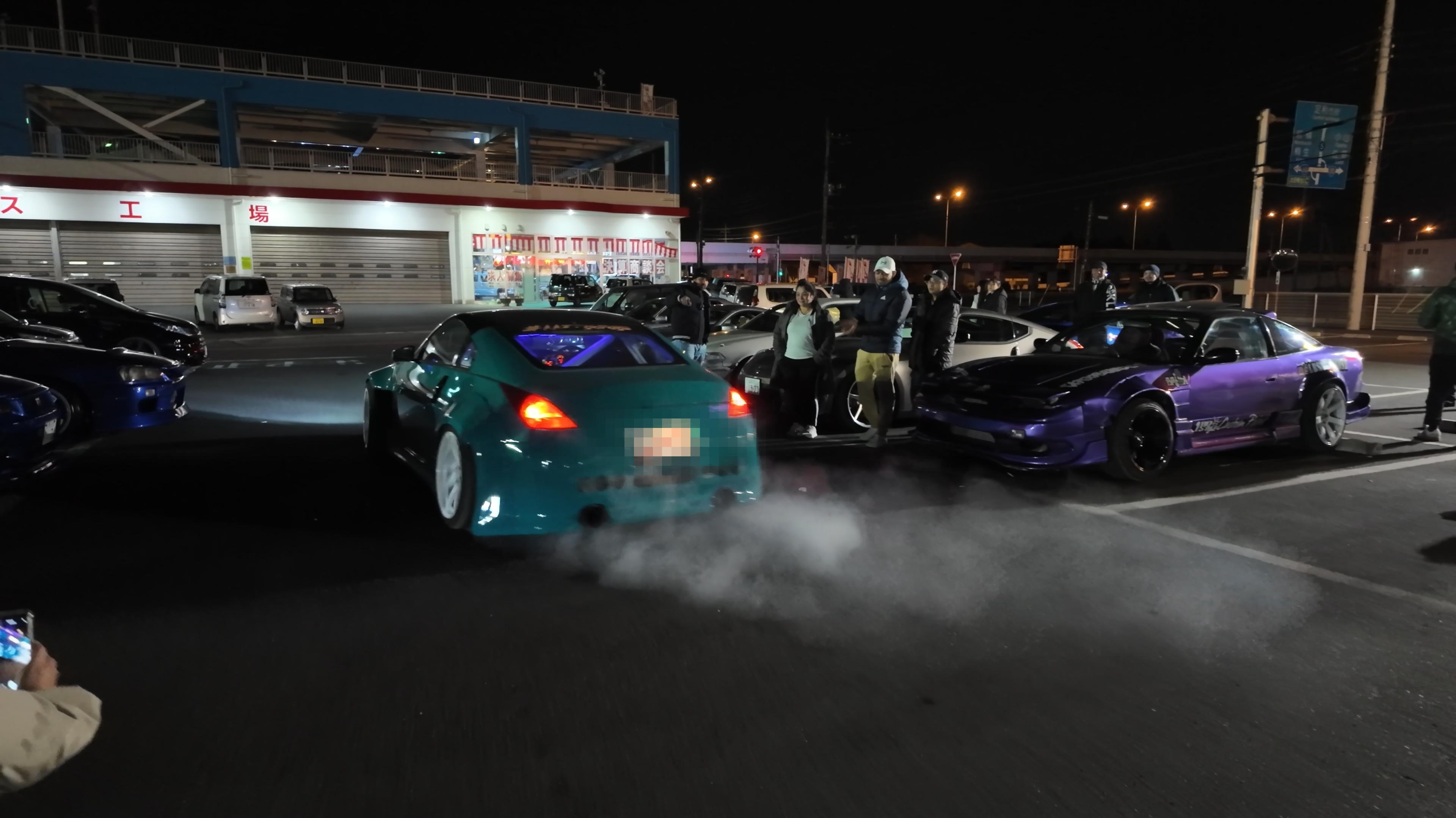 Tokyo: Visit Every Car Meet in Tokyo in a Widebody R35 GTR!