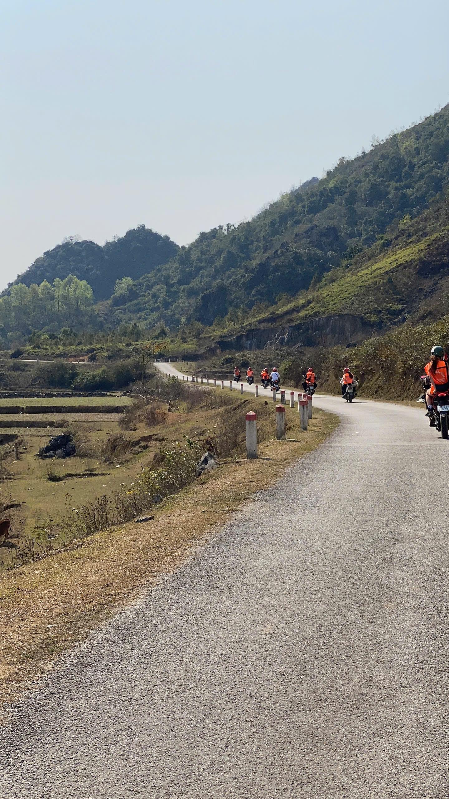 Cao Bang Loop 3-Day Motorbike Adventure with EasyRider