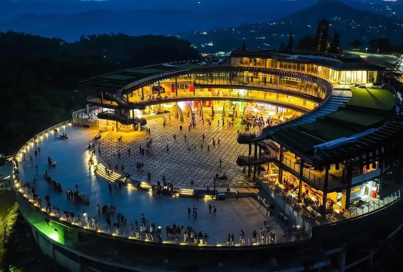 Cebu After Dark: Private Night Tour & Food Crawl