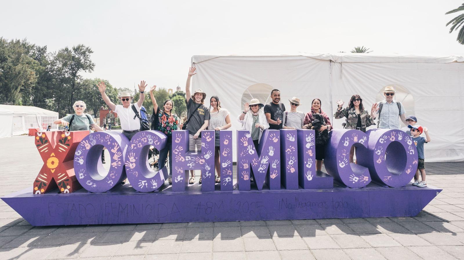 Xochimilco Culinary Journey: Markets, Floating Gardens, and Axolotls