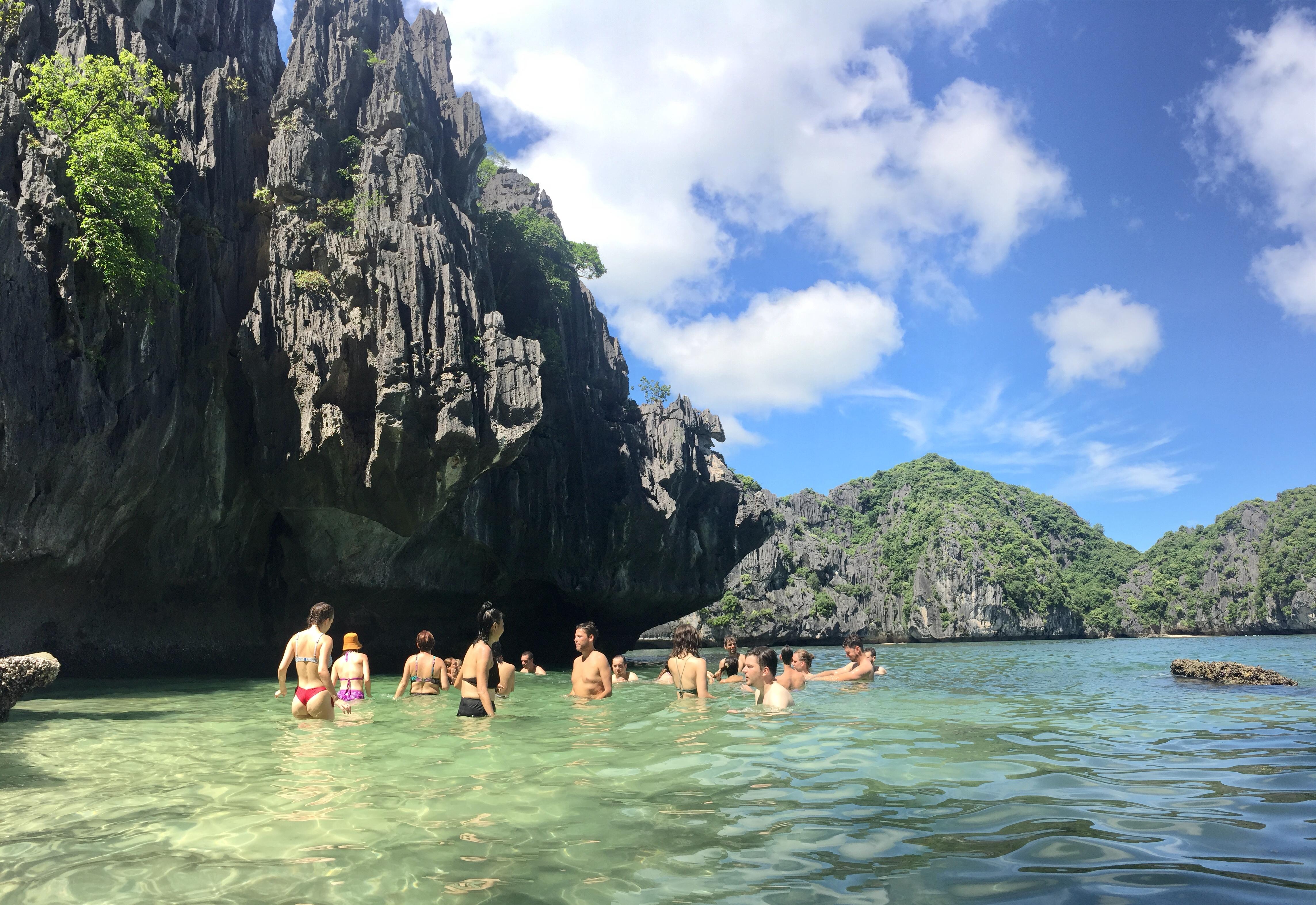 Small-Group Lan Ha Bay Cruise and Kayak Adventure