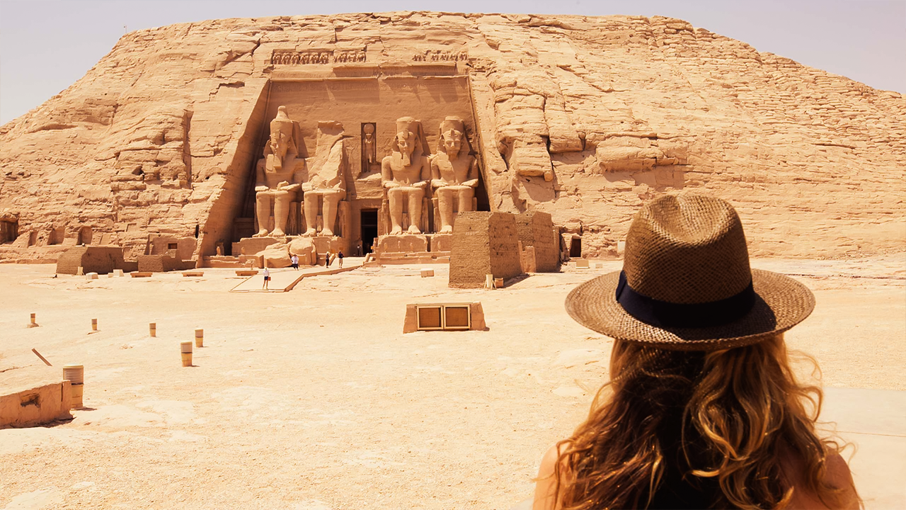 Aswan: Abu Simbel & Nefertari Temple Express Air Tour