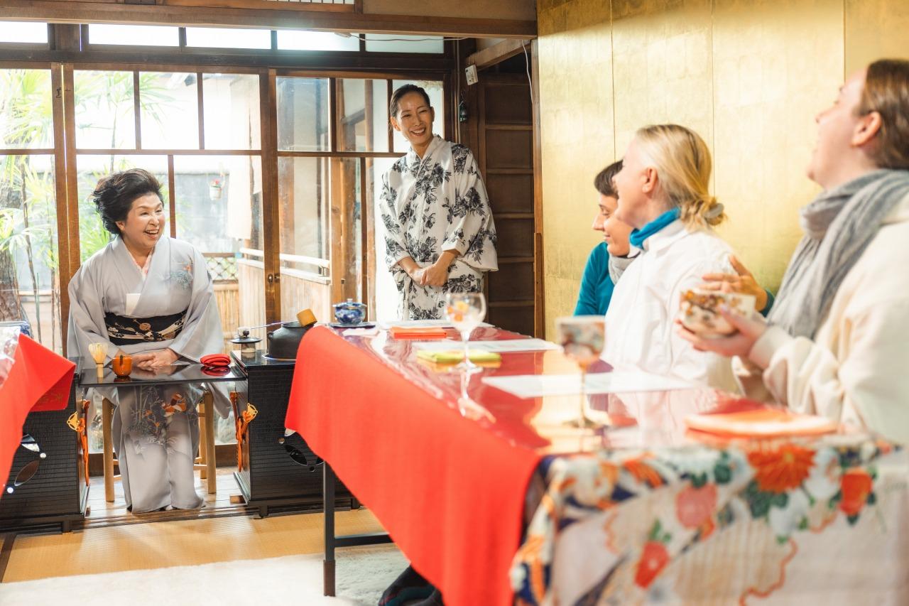 Kyoto: Tebaserad teceremoni i en historisk Machiya