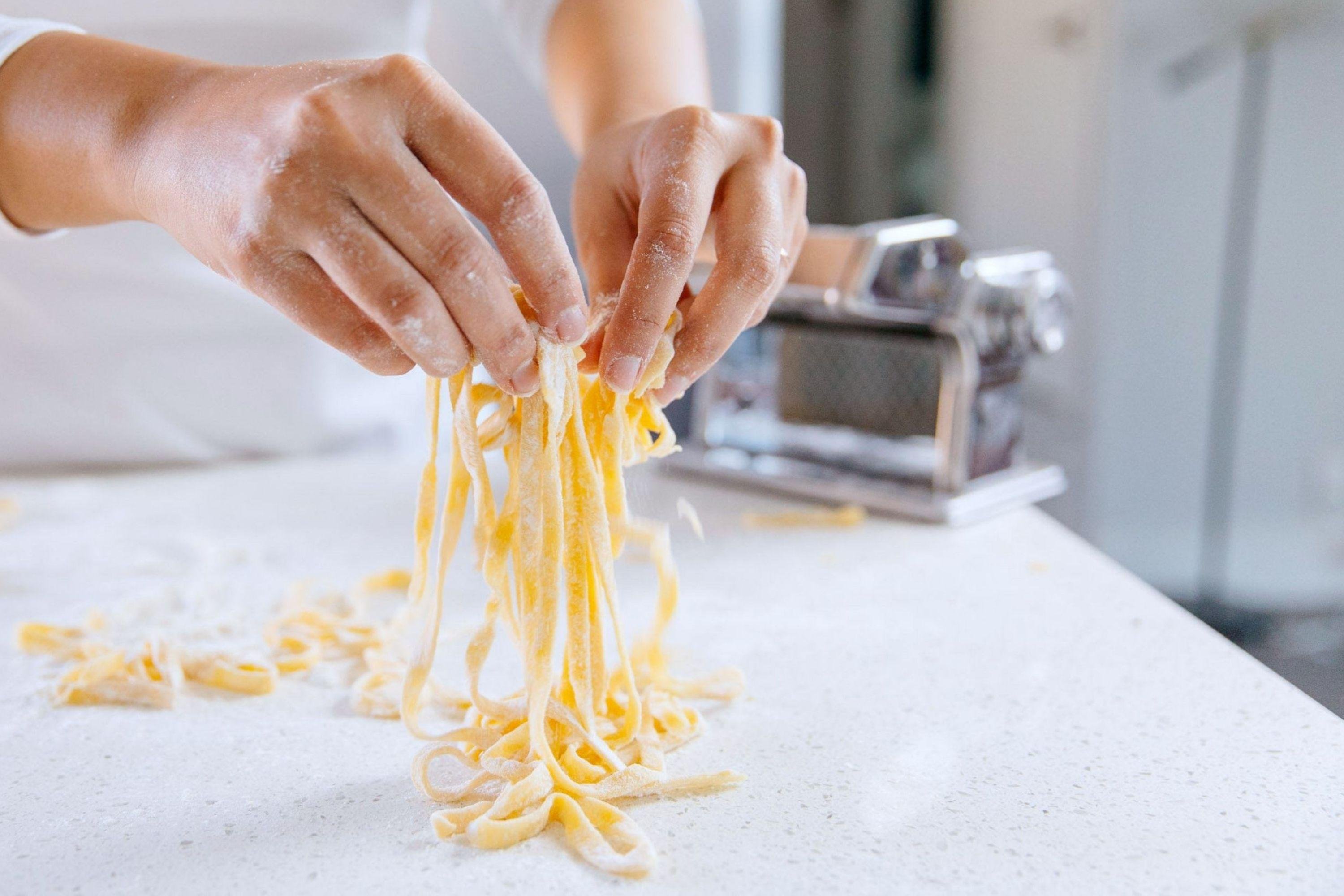 Taormina Vegan Pasta & Cooking Class with Sea Views and Wine