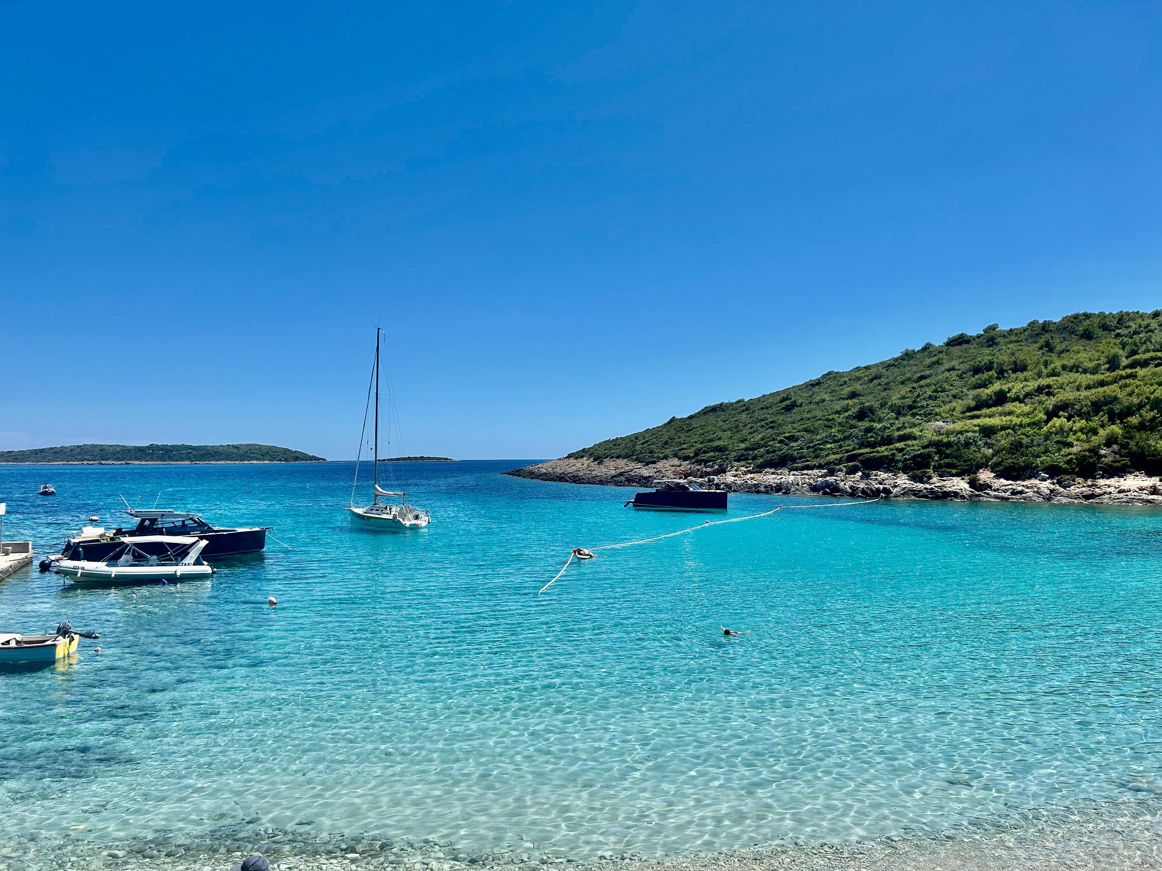 Private Deluxe Blue Cave & Island Hopping Cruise from Split