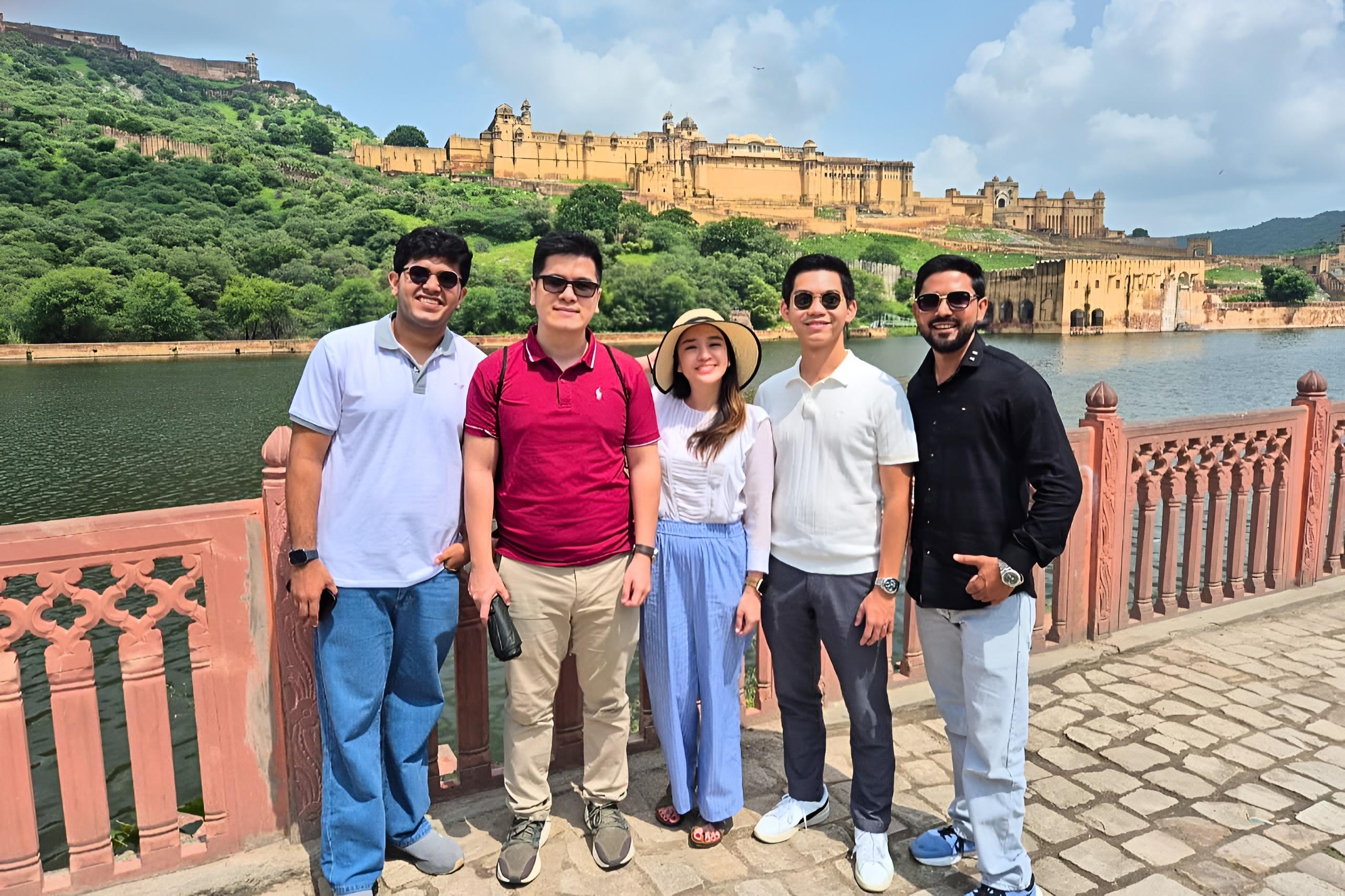 Jaipur Pink City Private Car Tour – Half or Full Day