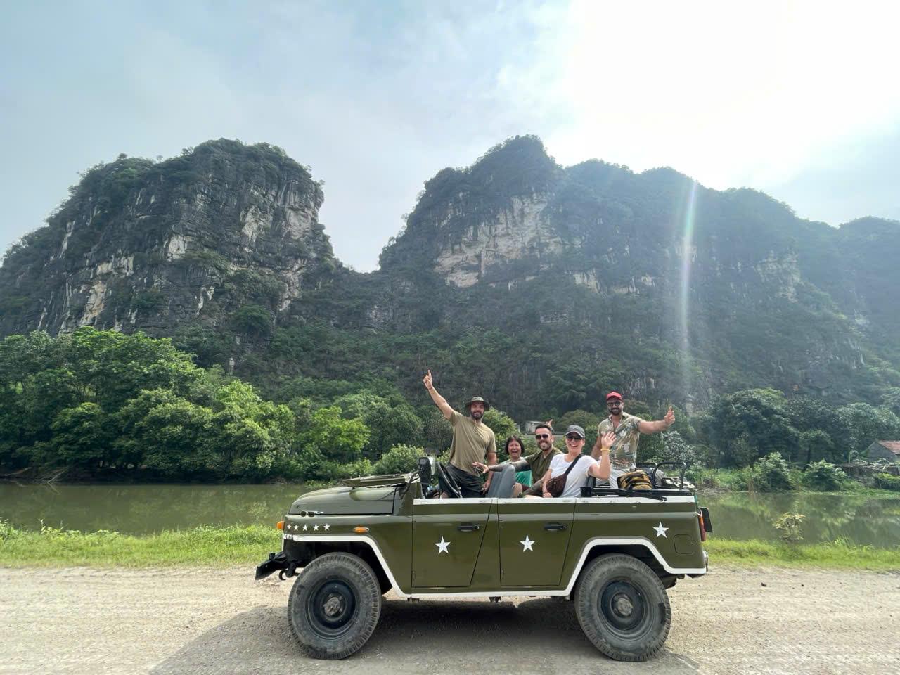 Ninh Binh Private Army Jeep: Trang An, Mua Cave & Bich Dong