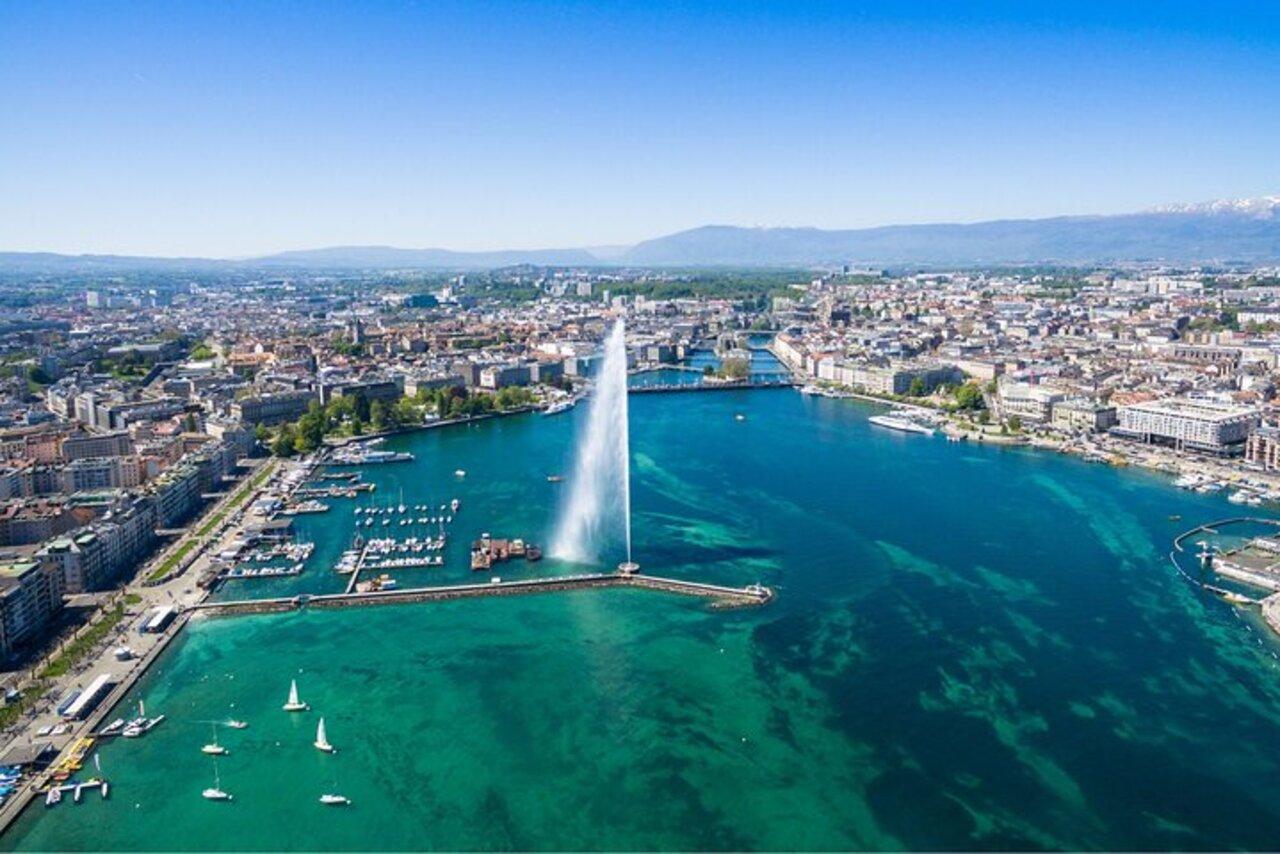 Geneva Old Town Highlights: Private or Group Tour