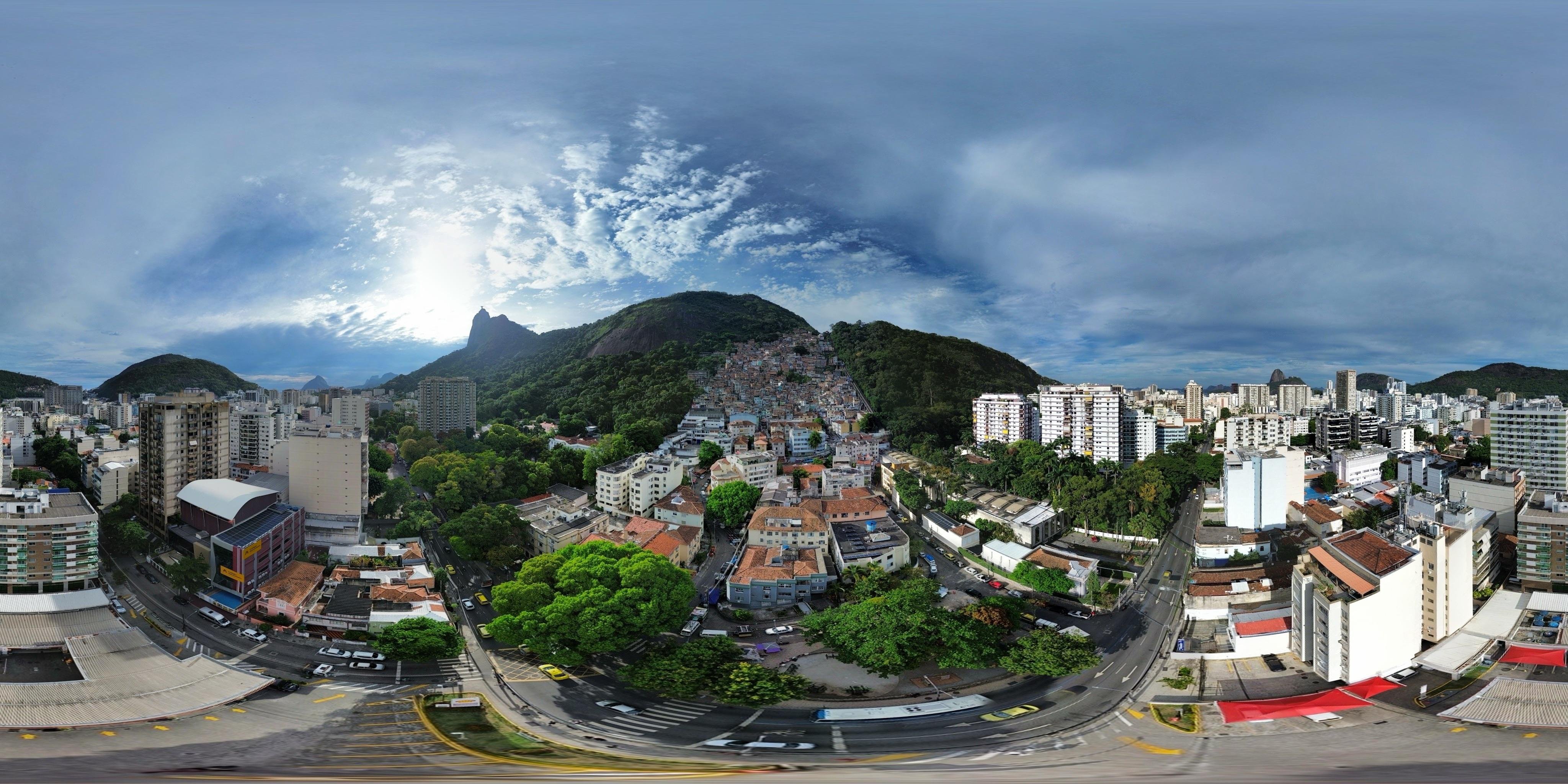 Rio de Janeiro: Santa Marta Favela Guided Walking Tour