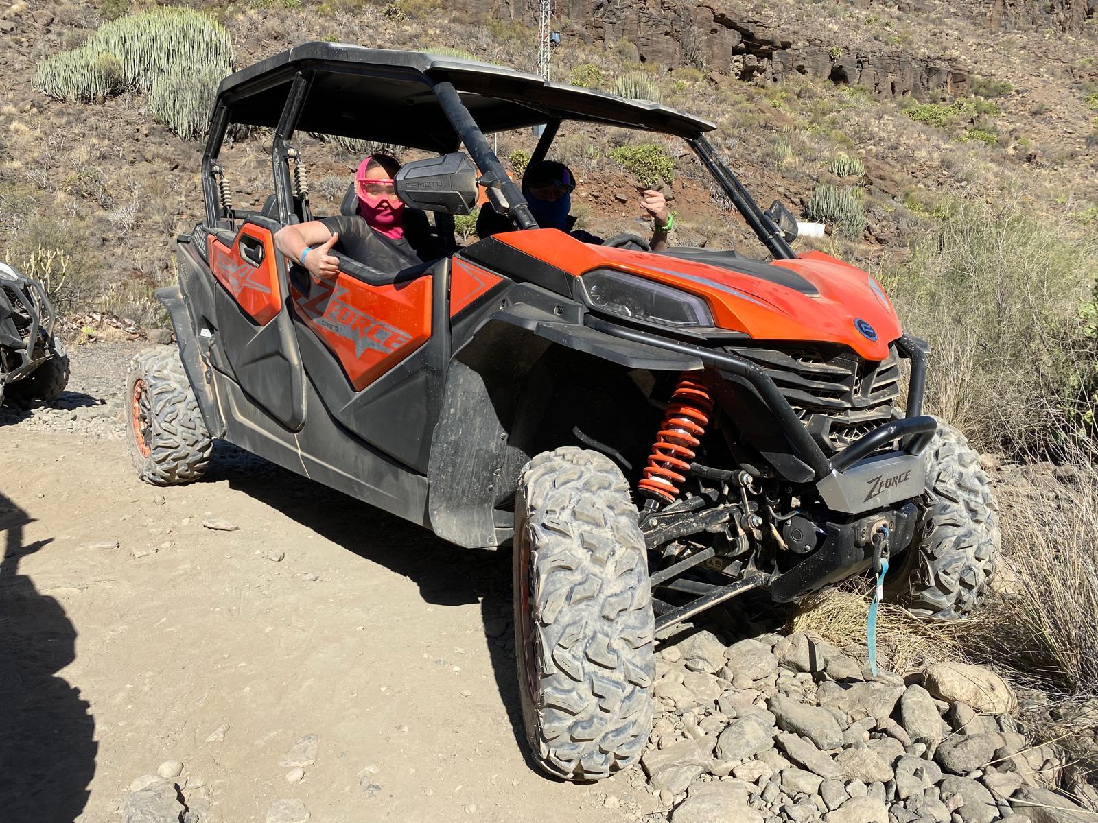 Family Buggy Off-Road Adventure
