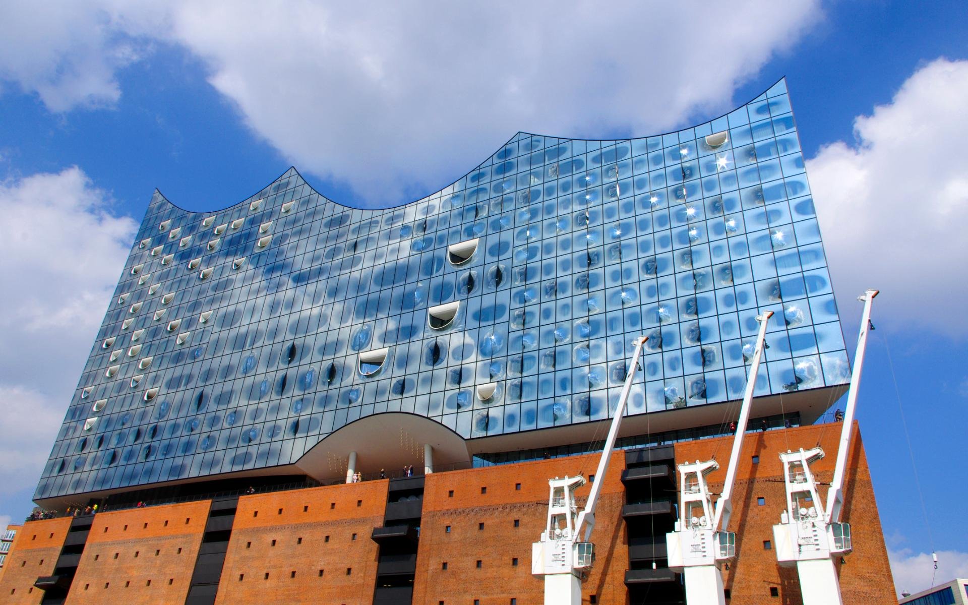 Elbphilharmonie Plaza & Architecture Tour