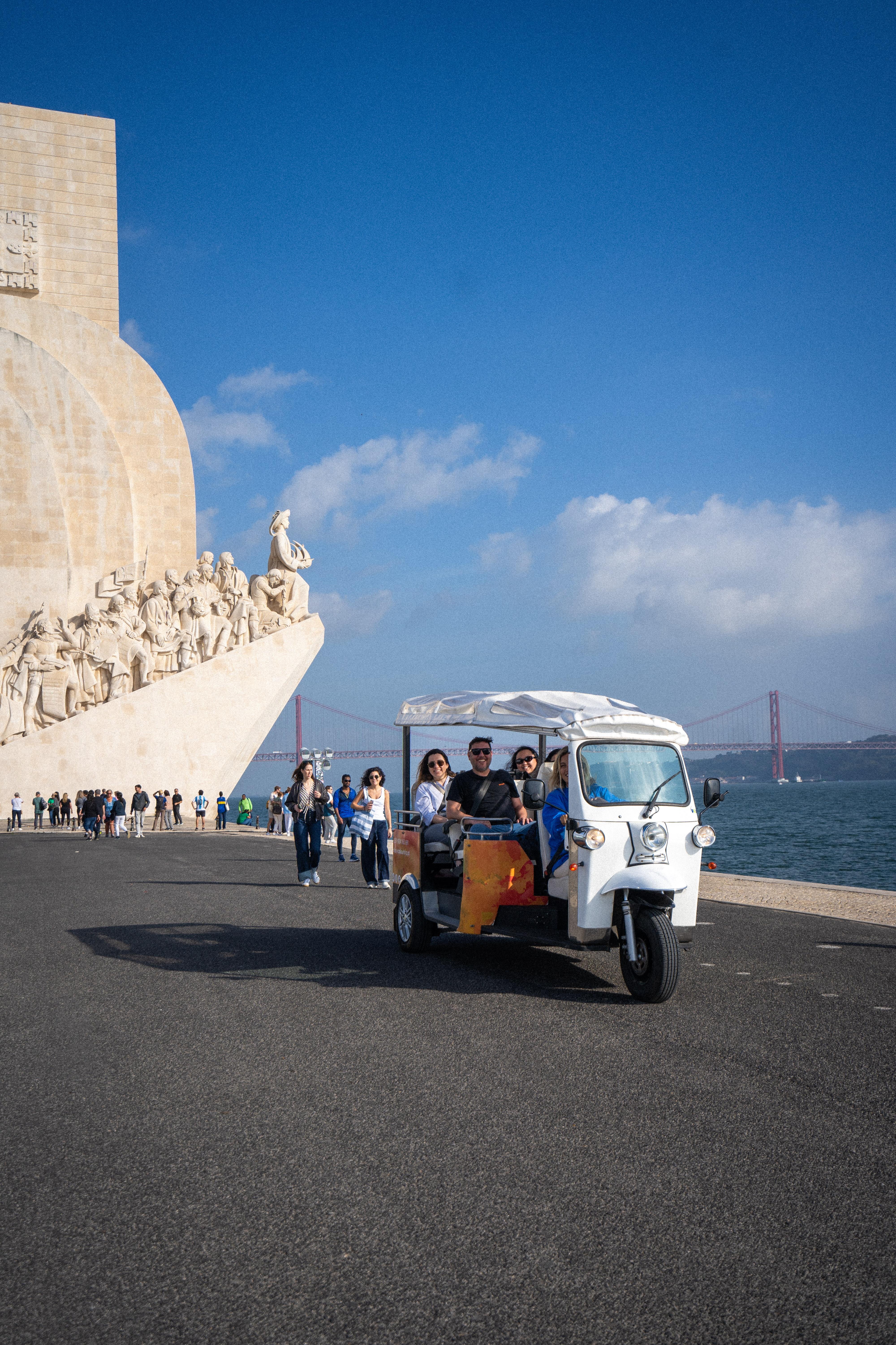 Lisbon Private Electric Tuk Tuk Tour – 4 Hours of City Highlights