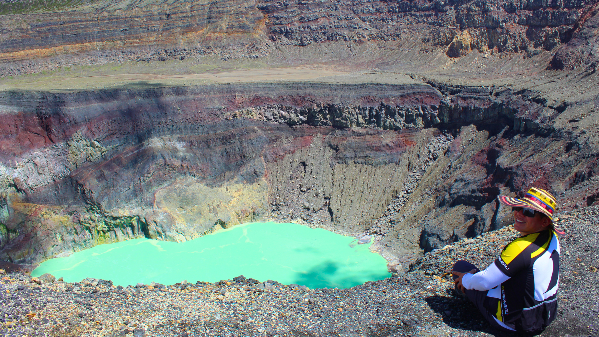 Santa Ana Volcano Hike & Coatepeque Lake Day Tour from San Salvador