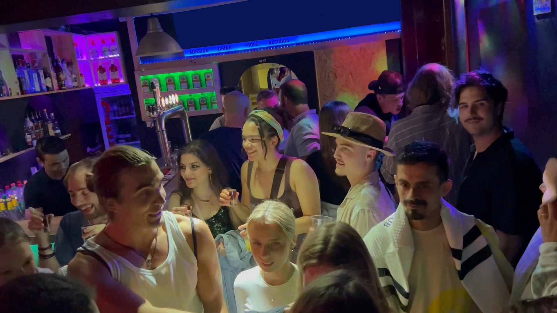 Lisbon Night Out: Pub Crawl with Unlimited Drinks & VIP Club Access