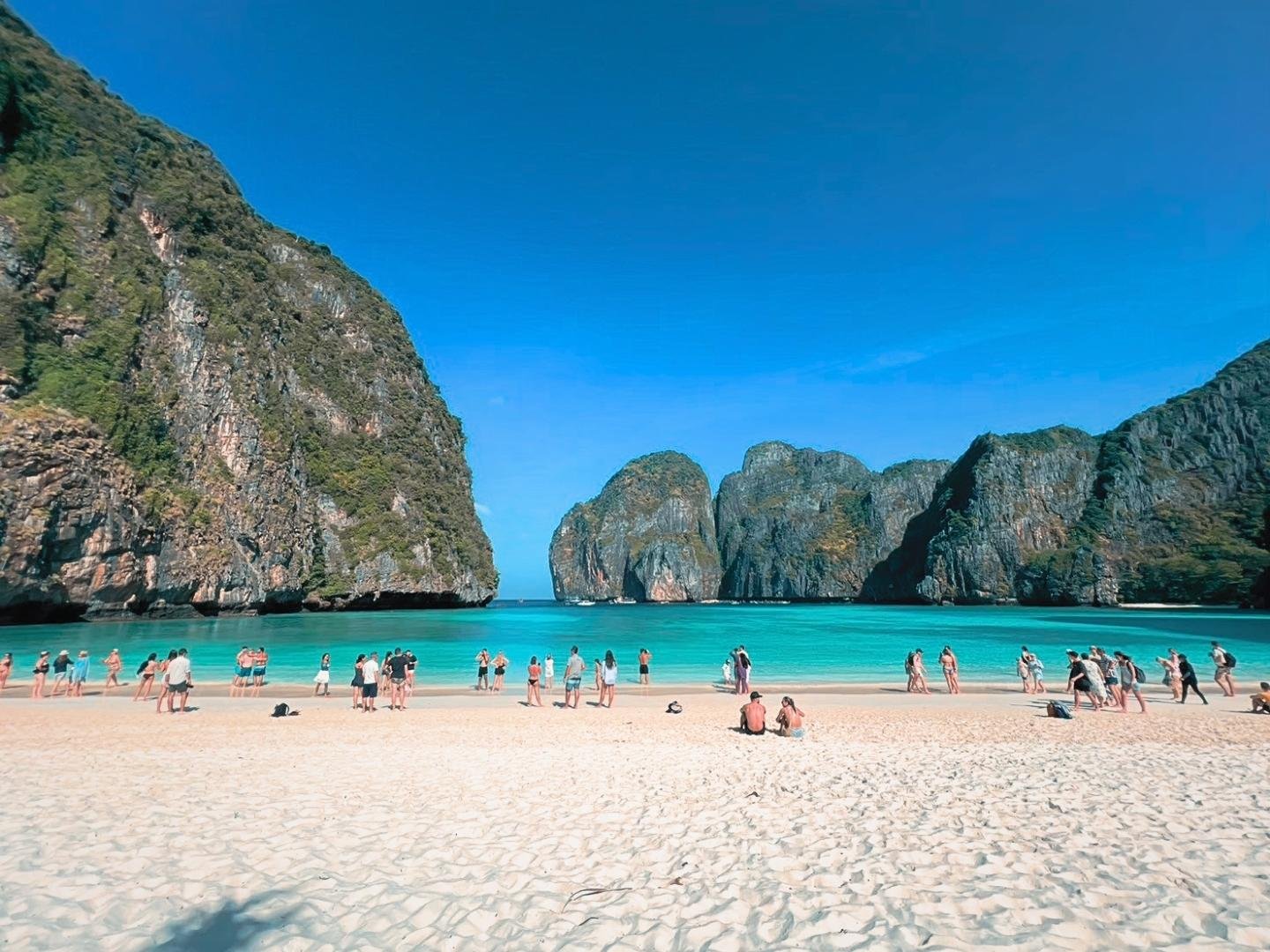 Phi Phi Islands & 4 Islands Sunset BBQ Cruise